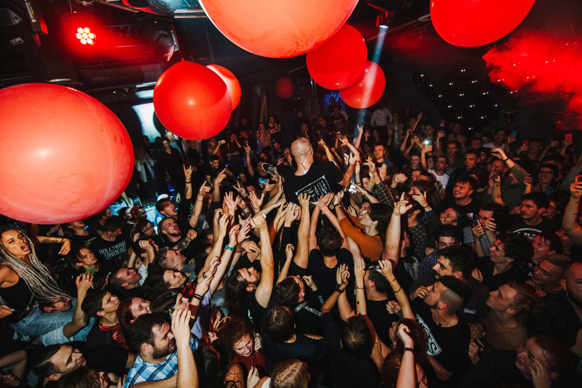 Anacondaz. Белгород — клуб «Часы». Фото • Відео • Аерозйомка • Контент для бізнесу