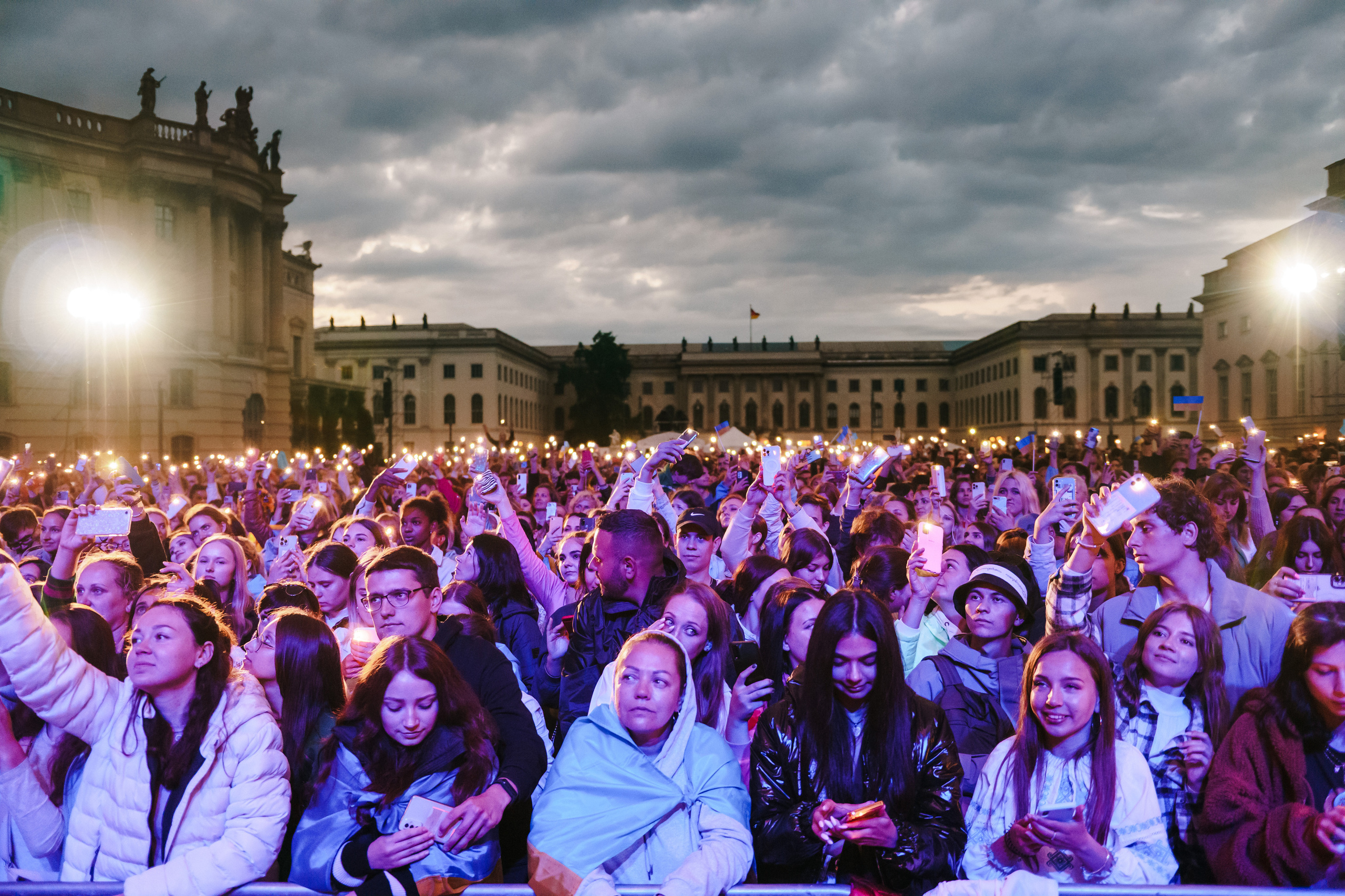 Life Will Win. Berlin. Photo • Video • Production • Aerial • Media Creation