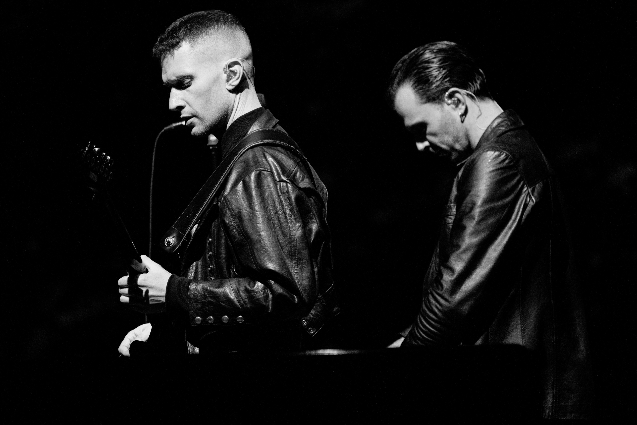 HURTS — Sigulda Medieval Castle. Фото • Відео • Аерозйомка • Контент для бізнесу