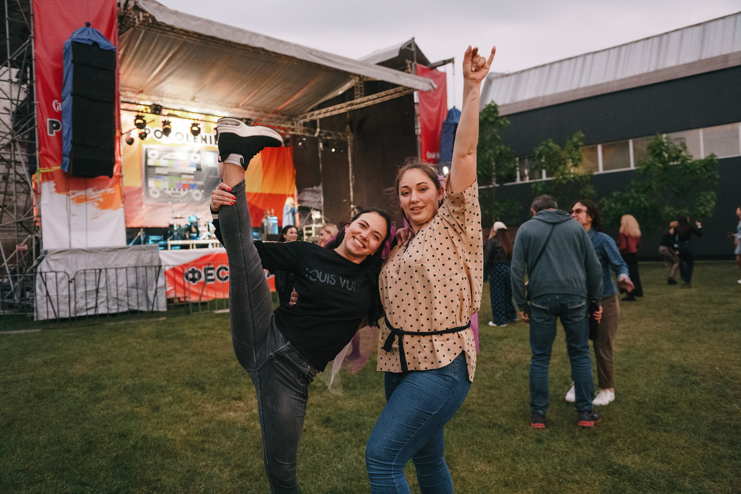 Фестиваль Поколение 90-х. День 2. Foto • Video • Produktion • Luftbildaufnahmen • Erstellung von Medien