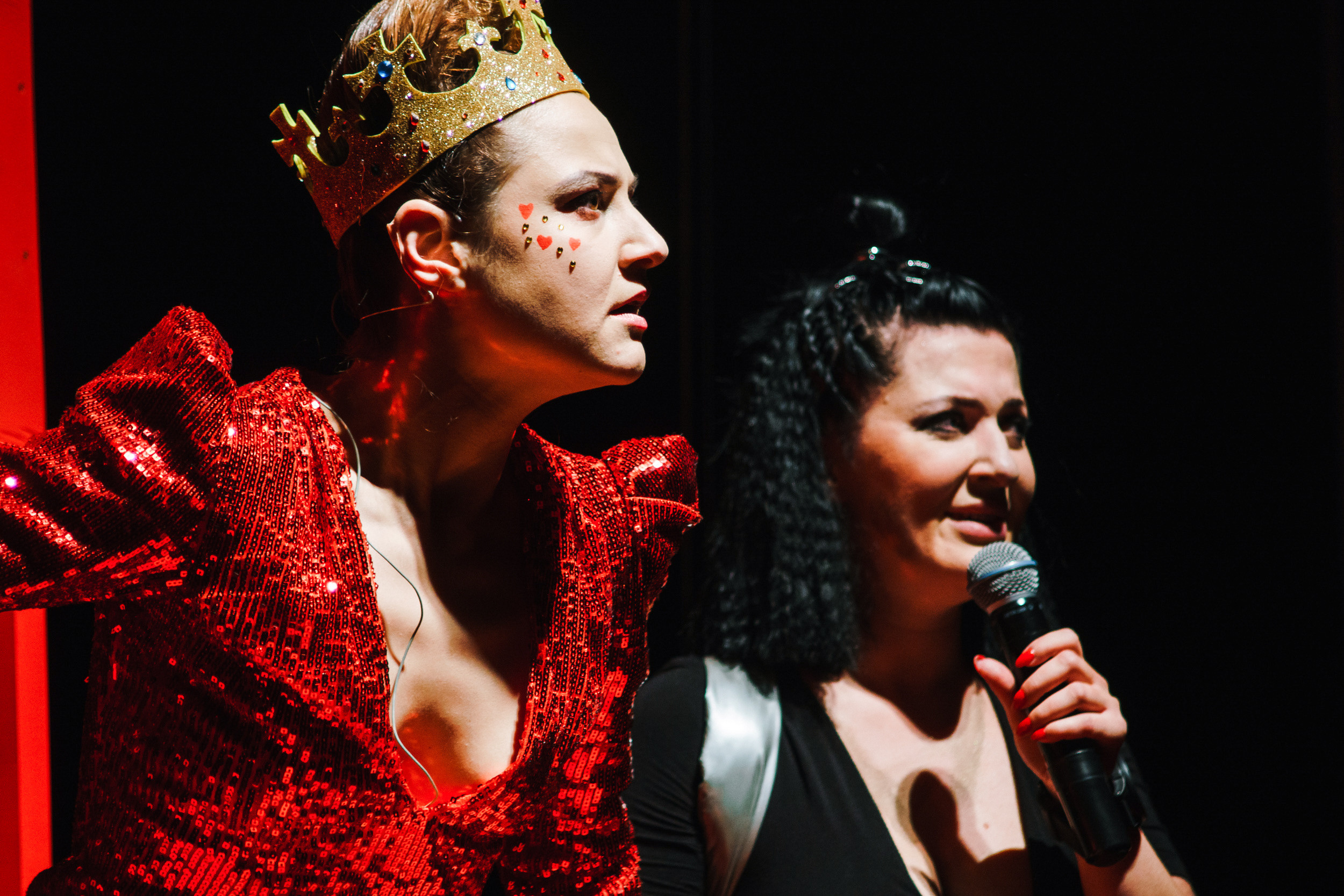 Театр «Прекрасные Цветы». Alice in Wonderland. Фото • Відео • Аерозйомка • Контент для бізнесу