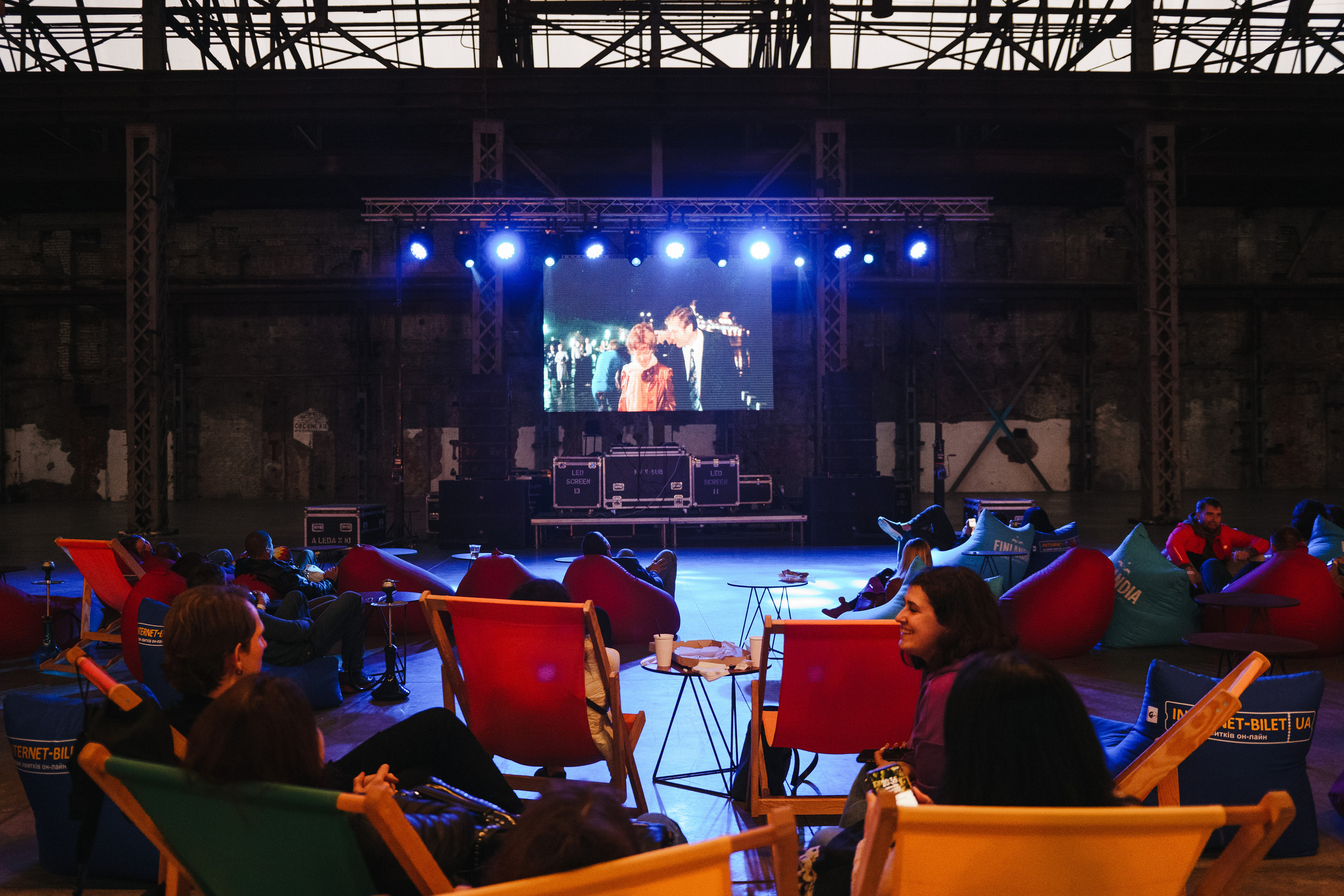 Фестиваль Поколение 90-х. День 2. Foto • Video • Produktion • Luftbildaufnahmen • Erstellung von Medien