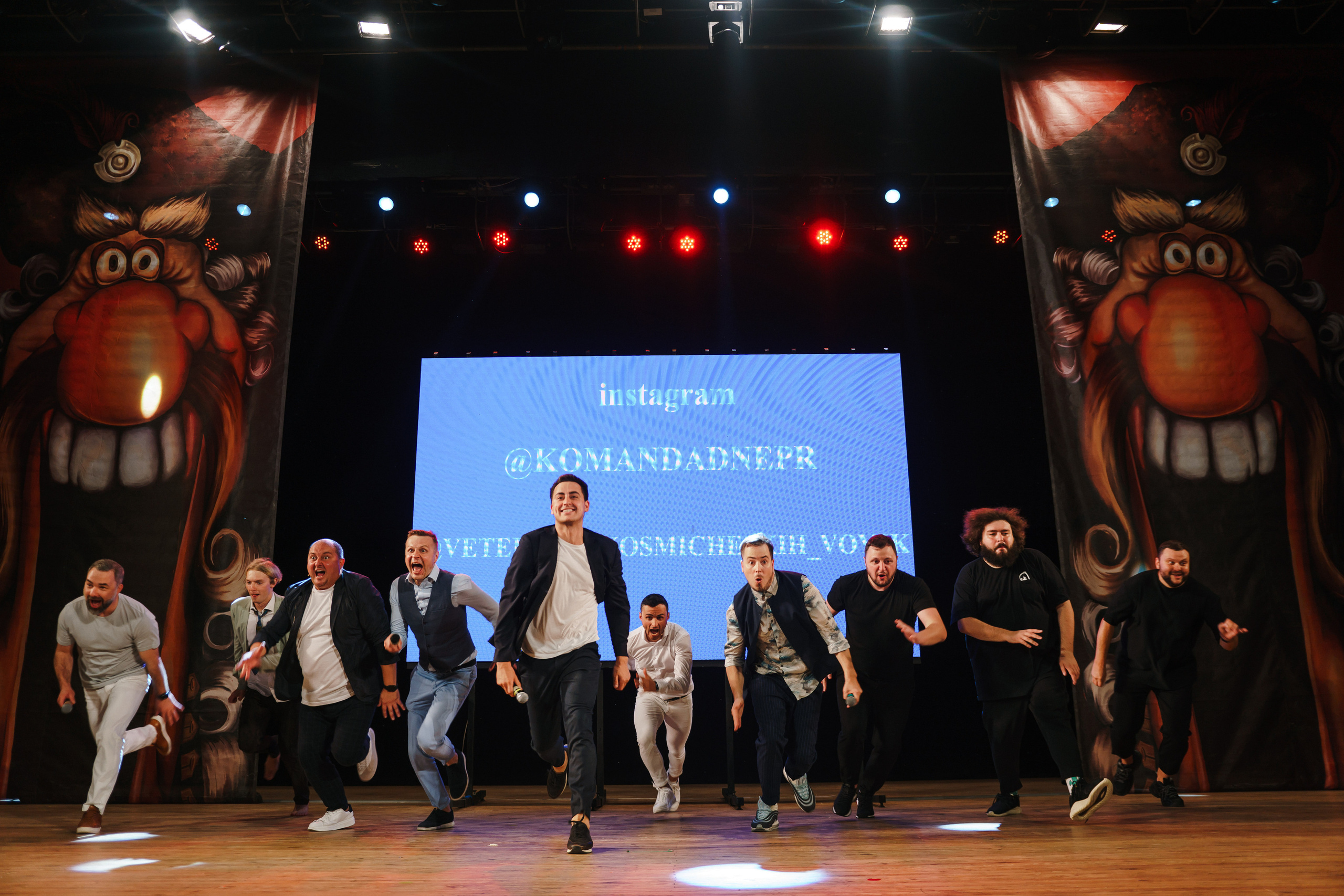 Лига Смеха. Харьков — ХНАТОБ. Фото • Відео • Аерозйомка • Контент для бізнесу