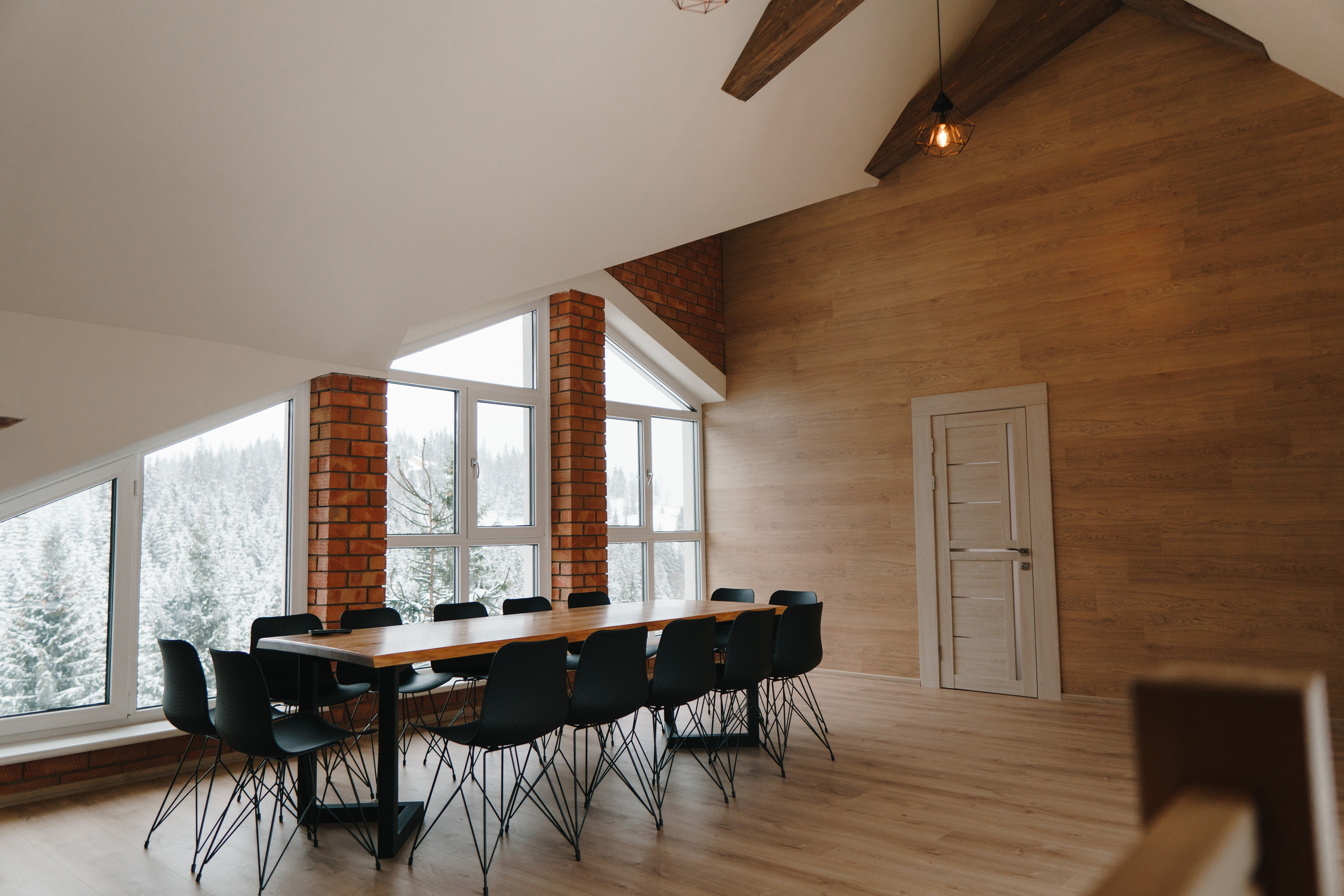 Chevalier Panorama ⏯. Фото • Відео • Аерозйомка • Контент для бізнесу