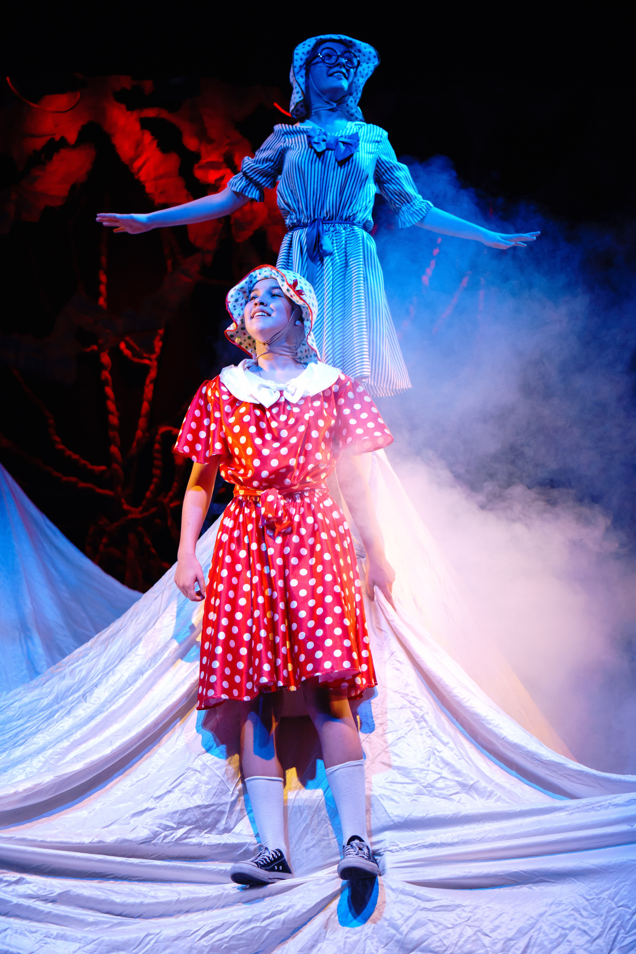 Театр «Сорванцы». Манюня. Фото • Відео • Аерозйомка • Контент для бізнесу