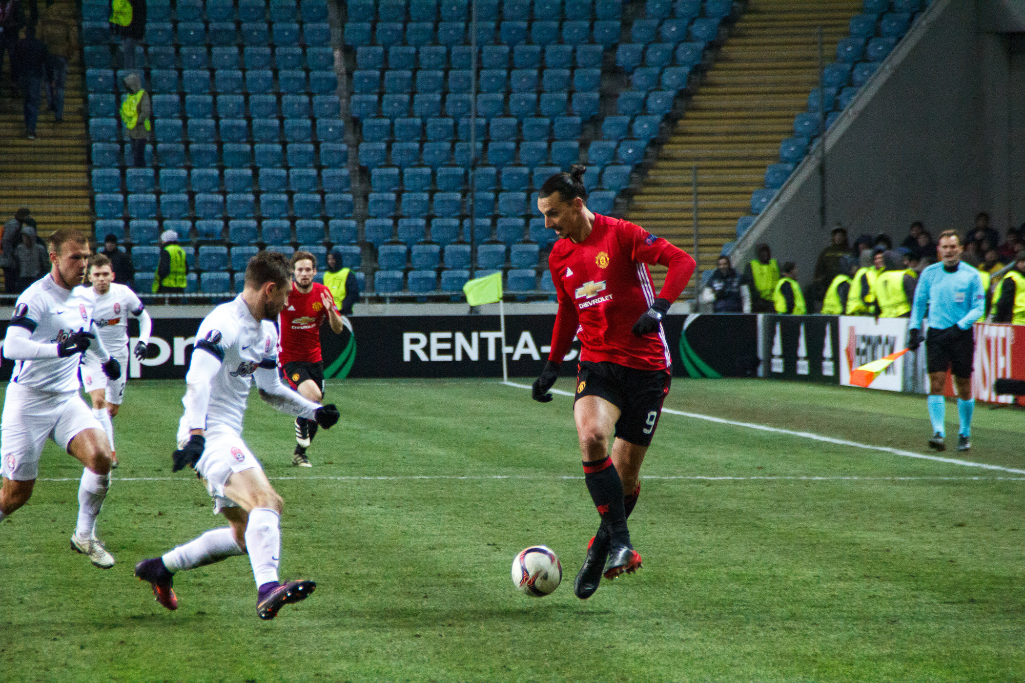 Заря Луганск — Манчестер Юнайтед. Фото • Відео • Аерозйомка • Контент для бізнесу