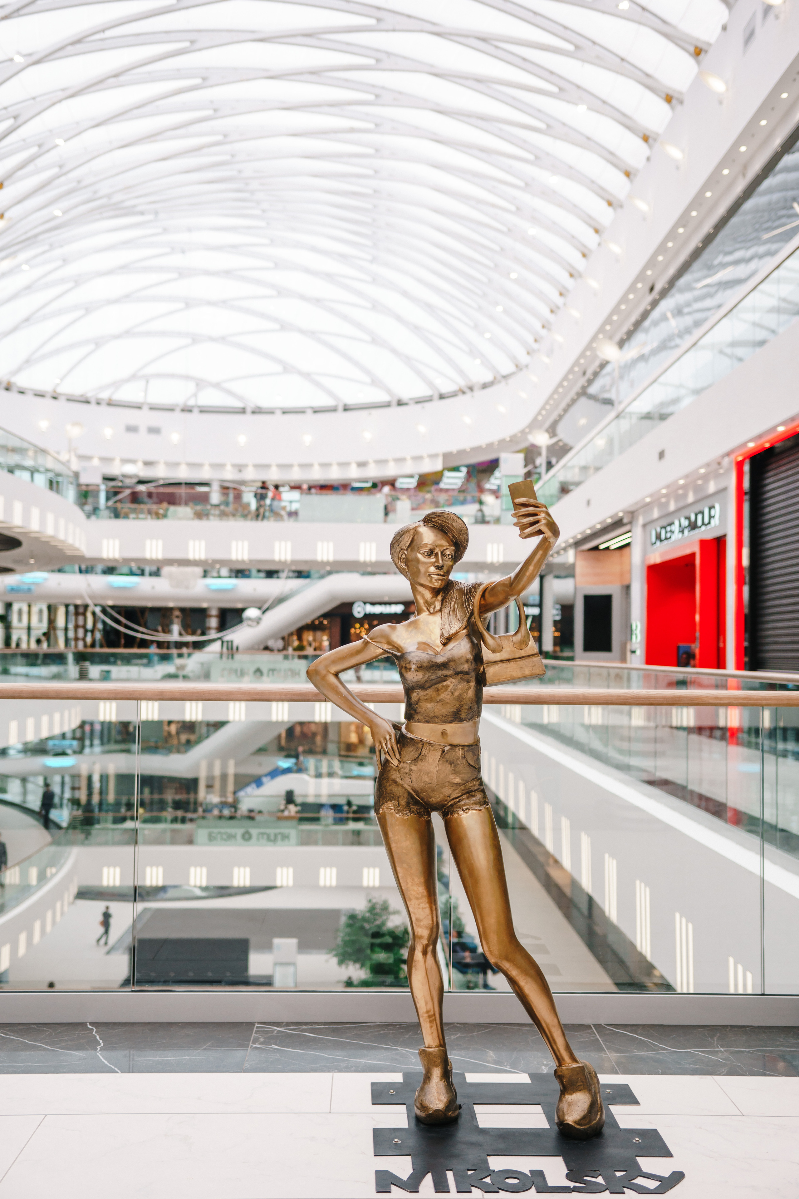 ТРЦ NIKOLSKY. Foto • Video • Produktion • Luftbildaufnahmen • Erstellung von Medien