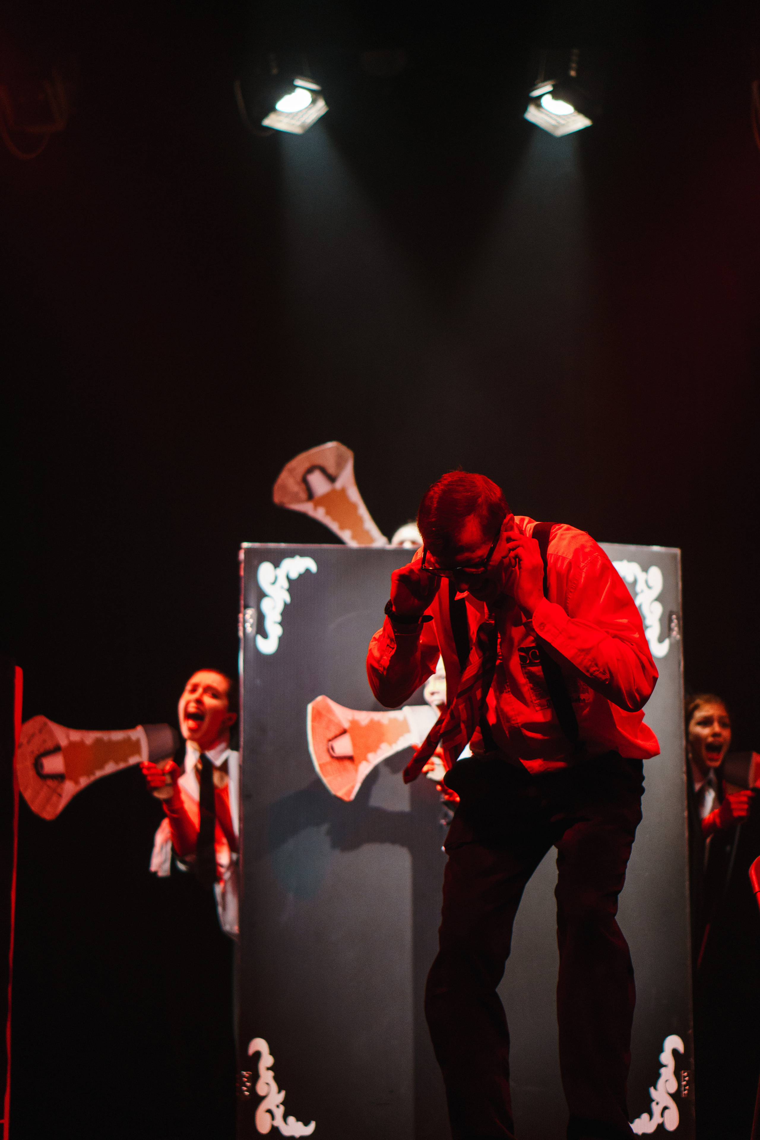 Театр «Сорванцы». Три плюс Кот. Фото • Видео • Аэросъемка • Контент для бизнеса