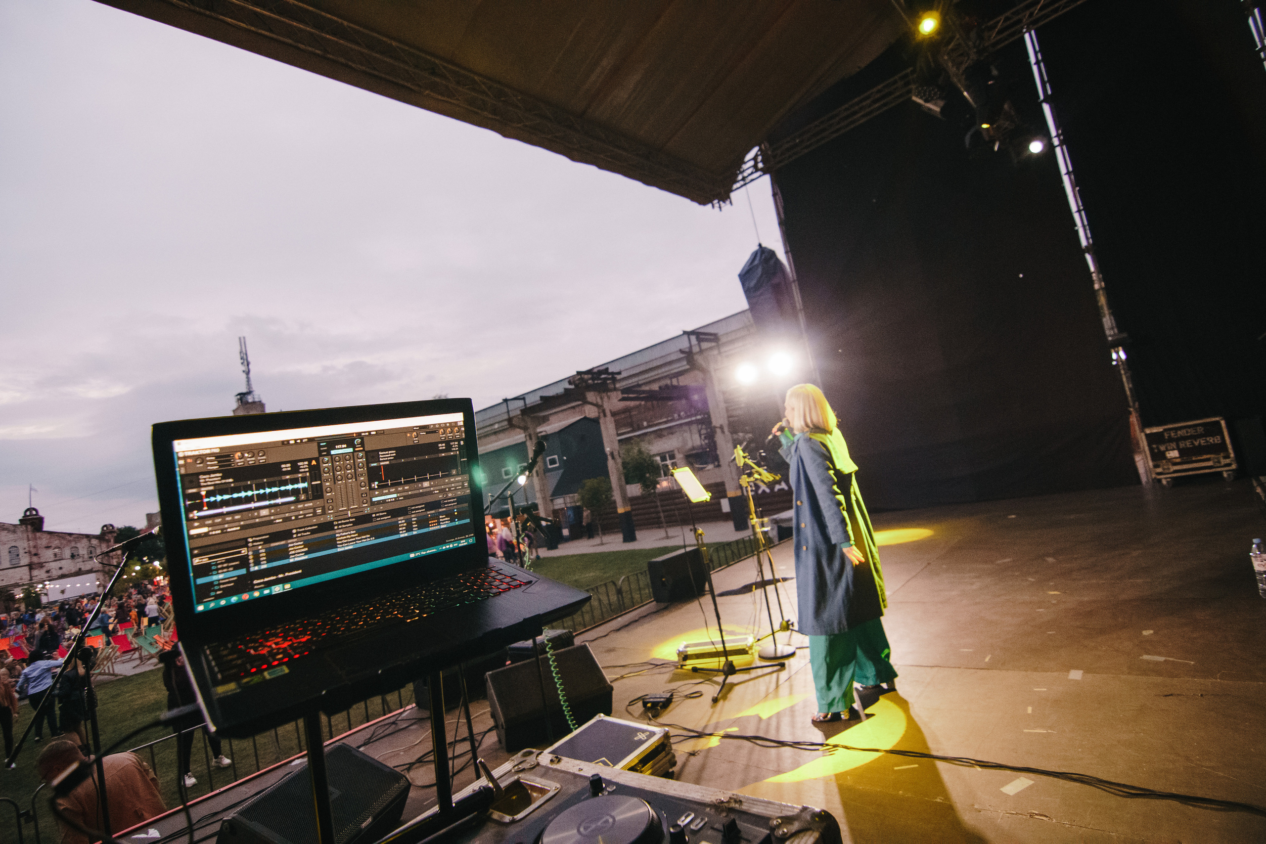 Фестиваль Поколение 90-х. День 2. Foto • Video • Produktion • Luftbildaufnahmen • Erstellung von Medien