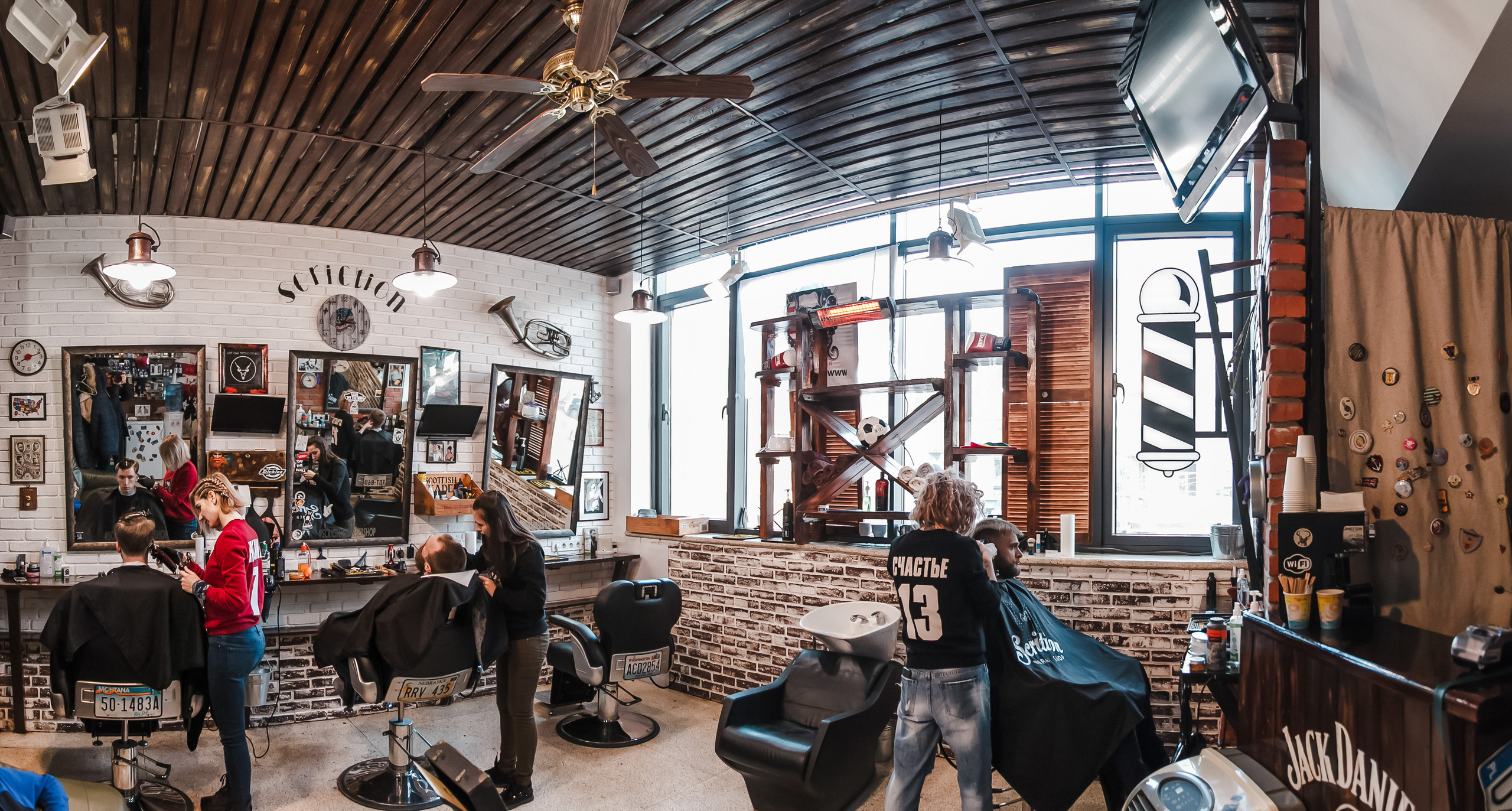 Scriction Barbershop. Foto • Video • Produktion • Luftbildaufnahmen • Erstellung von Medien