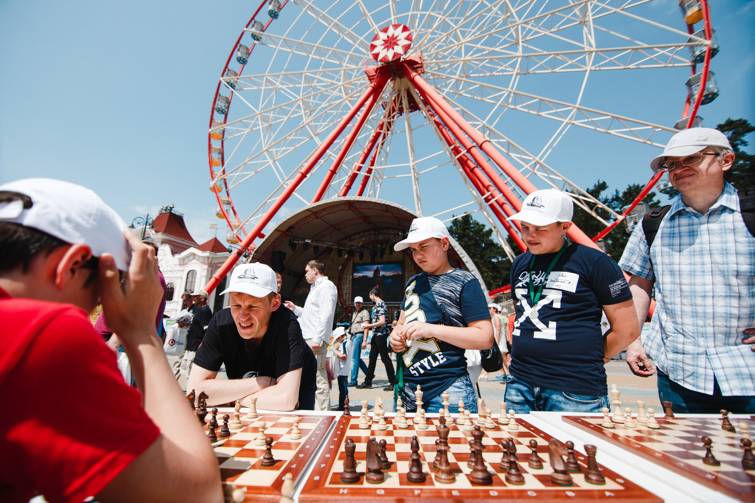День защиты детей в Центральном парке. Foto • Video • Produktion • Luftbildaufnahmen • Erstellung von Medien