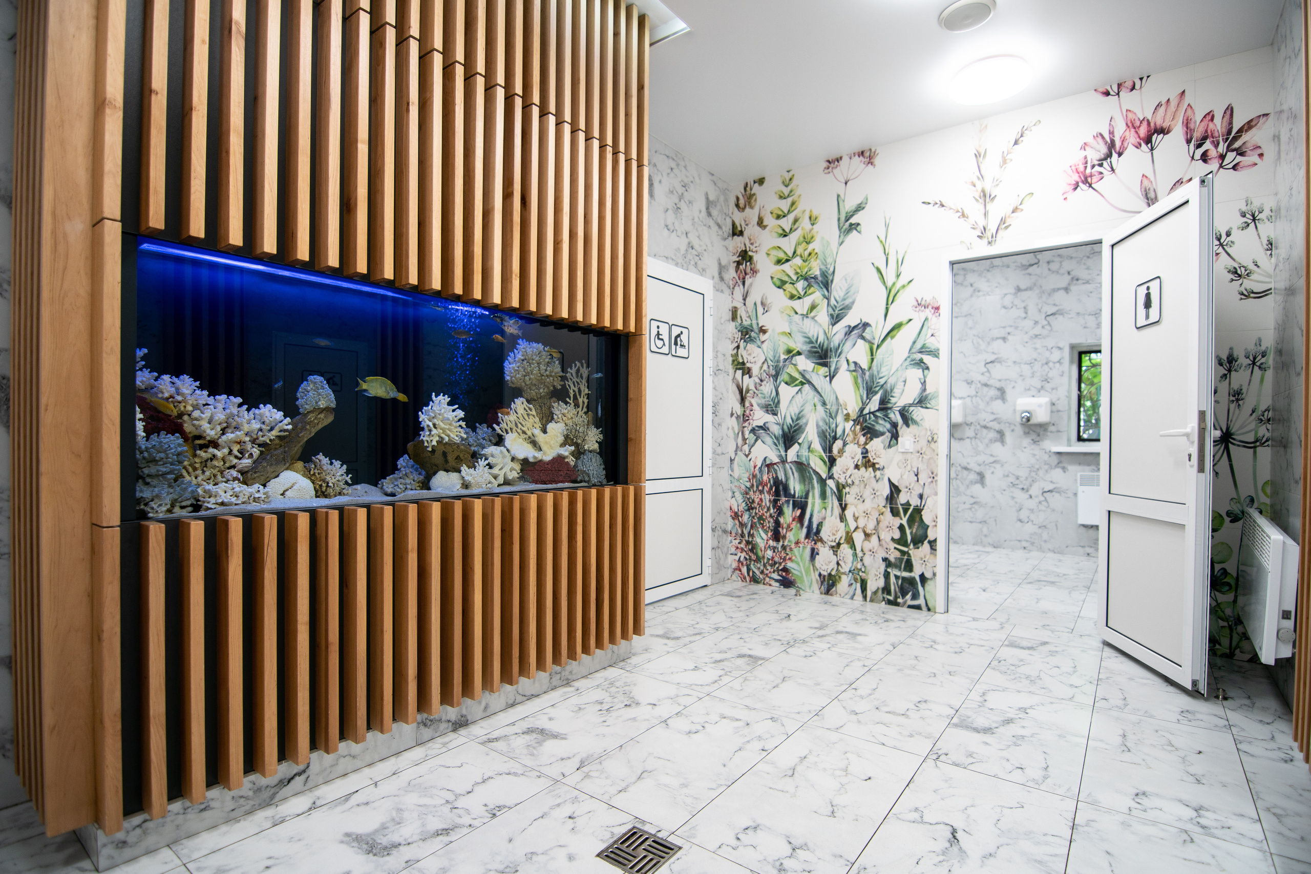 Туалет. Парк Горького. Photo • Video • Production • Aerial • Media Creation