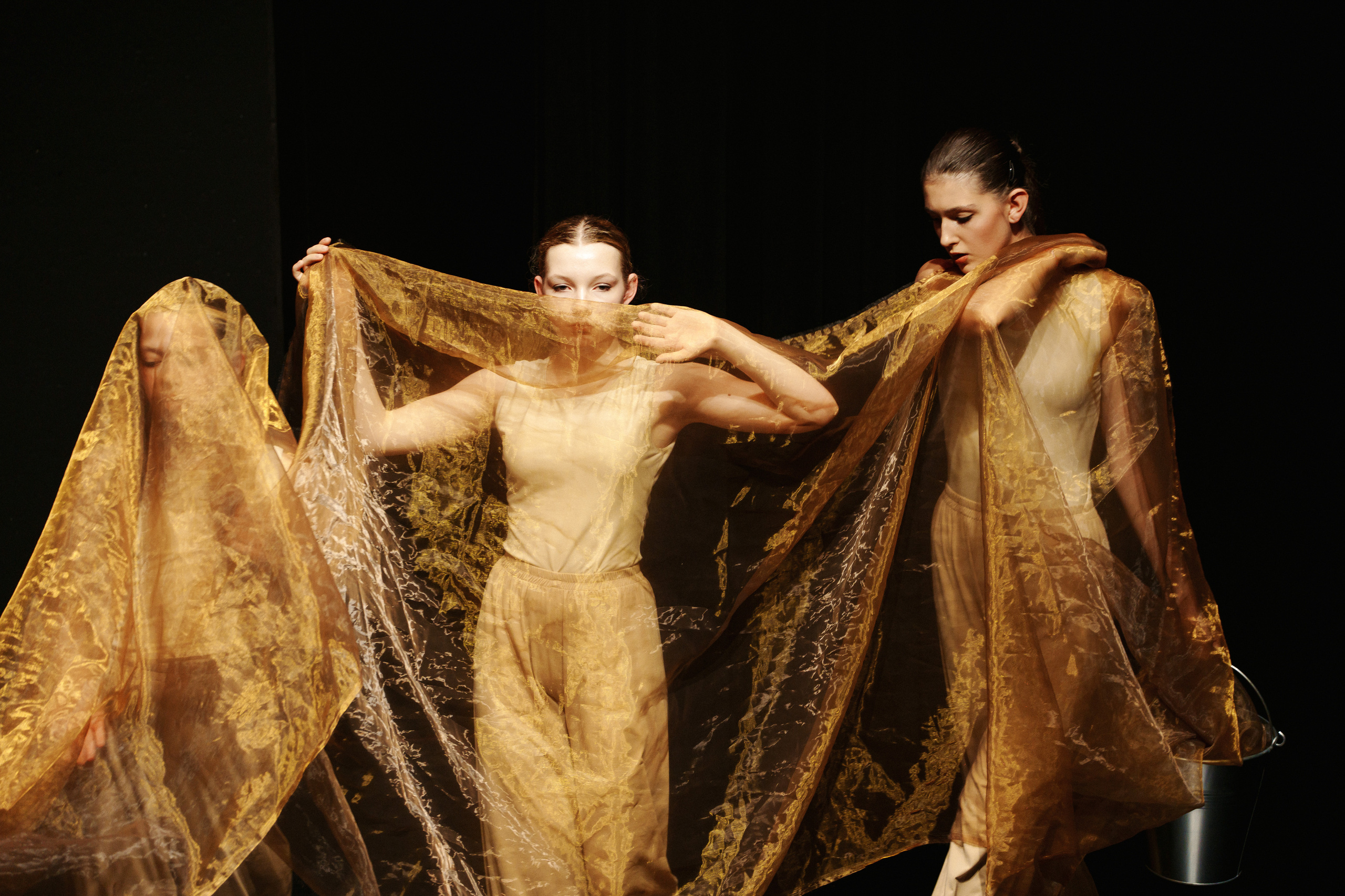 Gerettet UA — Збережене ЮА. Фото • Видео • Аэросъемка • Контент для бизнеса