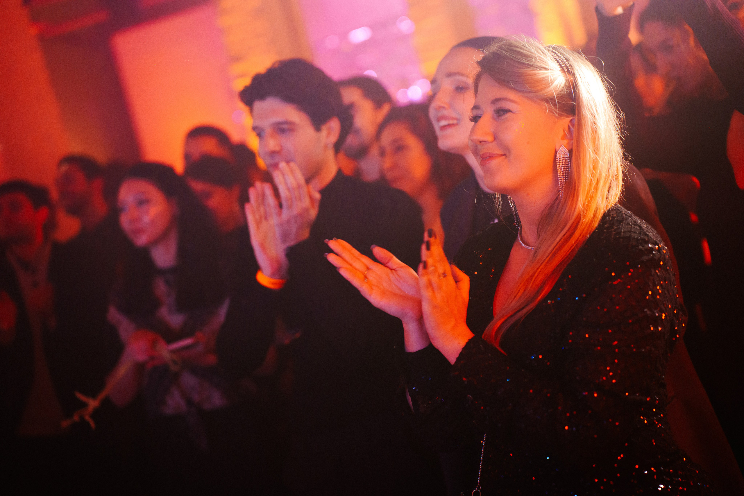 Barcelona — We shine together. Foto • Video • Produktion • Luftbildaufnahmen • Erstellung von Medien