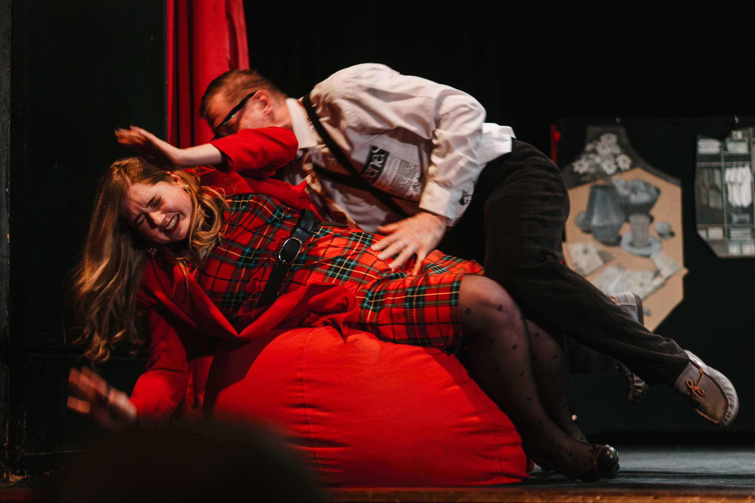 Театр «Сорванцы». Три плюс Кот. Фото • Видео • Аэросъемка • Контент для бизнеса