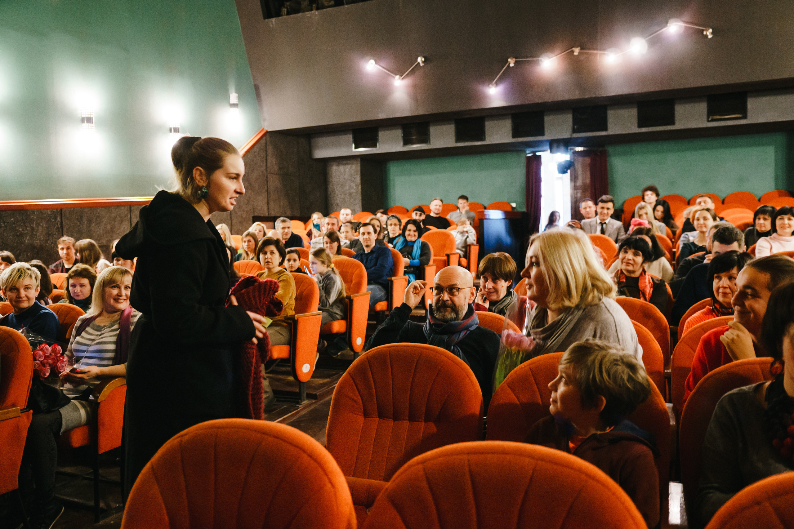 Театр «Сорванцы». Три плюс Кот. Премьера. Фото • Видео • Аэросъемка • Контент для бизнеса