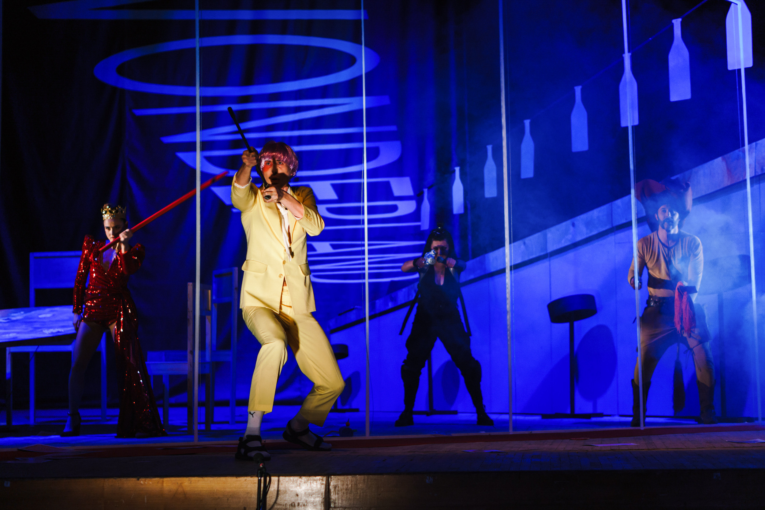 Театр «Прекрасные Цветы». Alice in Wonderland. Фото • Відео • Аерозйомка • Контент для бізнесу