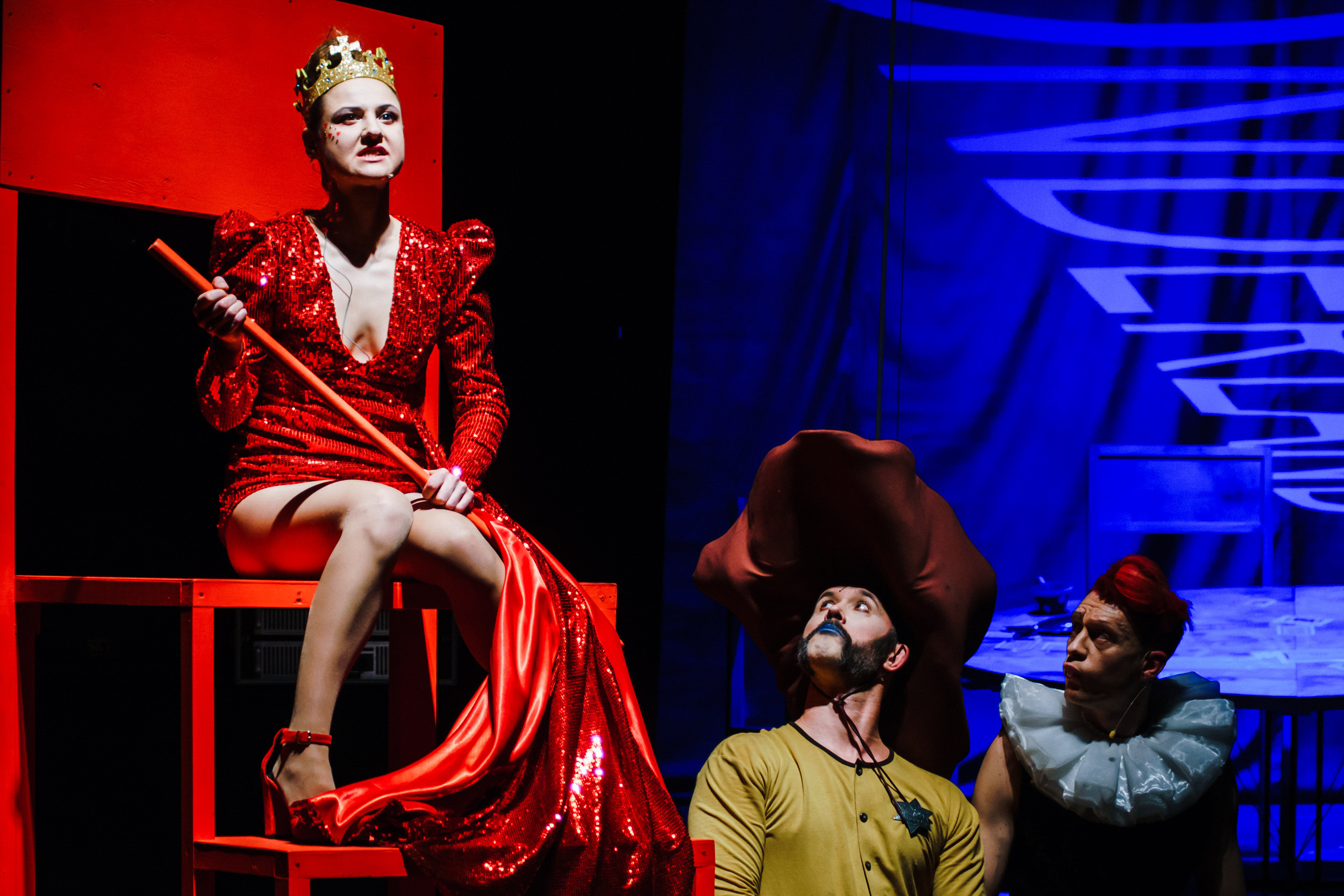 Театр «Прекрасные Цветы». Alice in Wonderland. Фото • Відео • Аерозйомка • Контент для бізнесу