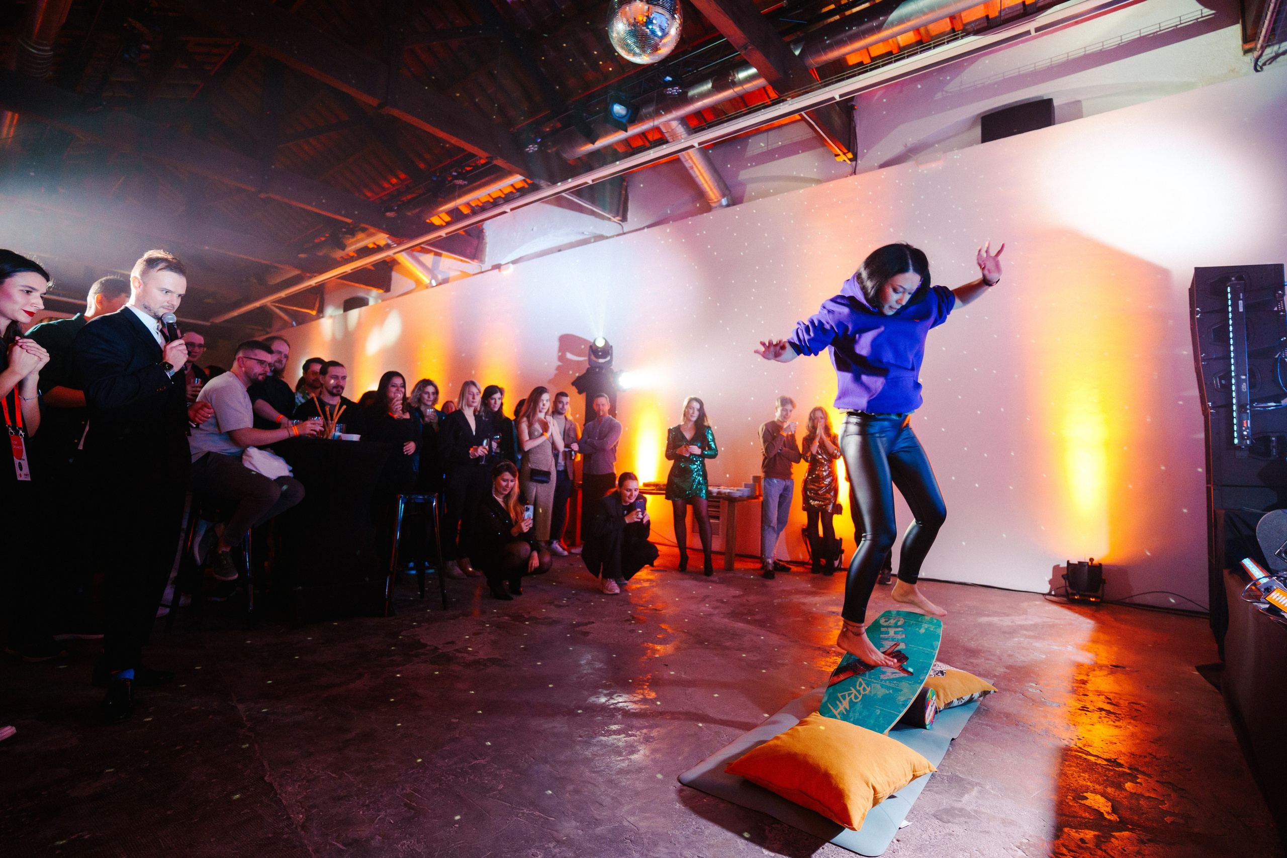 Barcelona — We shine together. Foto • Video • Produktion • Luftbildaufnahmen • Erstellung von Medien