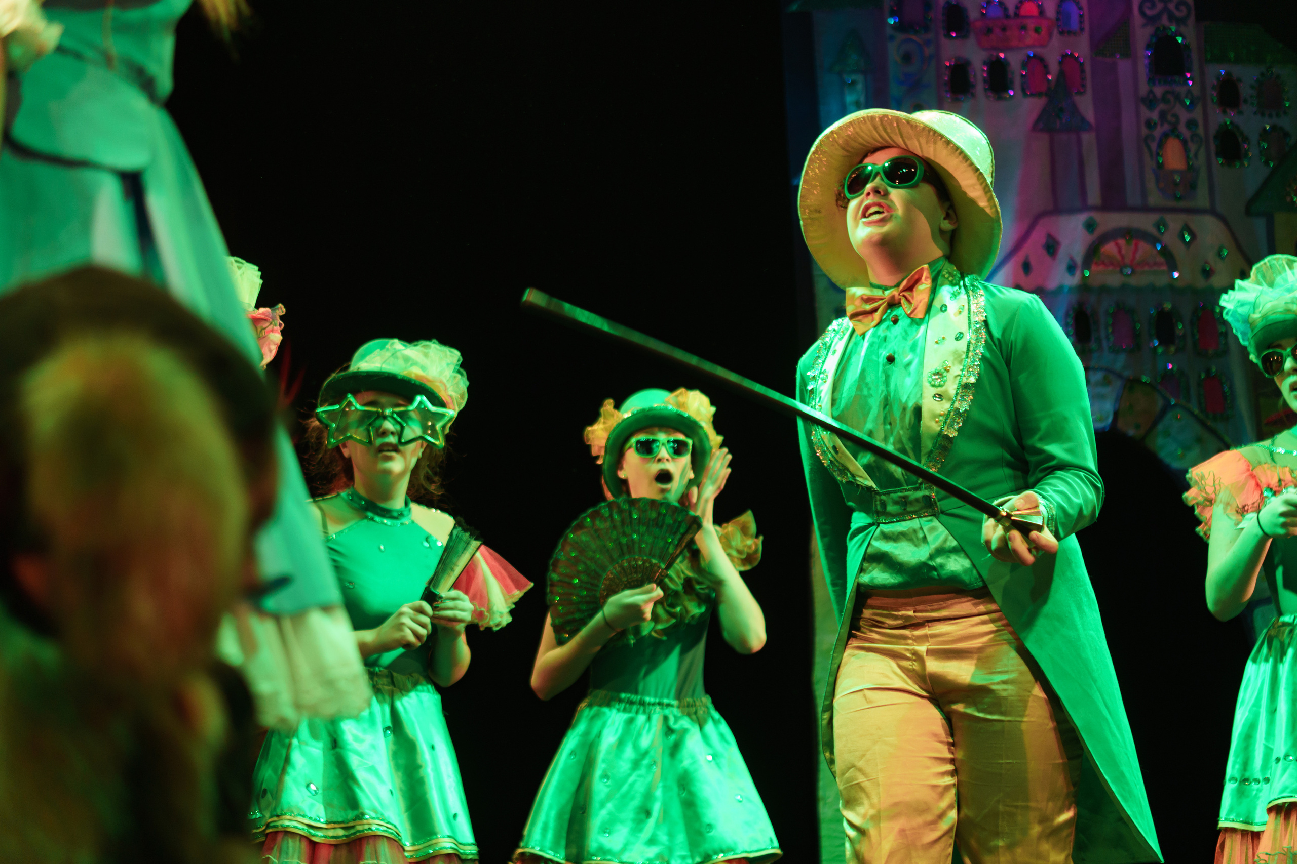 Театр «Сорванцы». Волшебник Изумрудного города. Фото • Видео • Аэросъемка • Контент для бизнеса