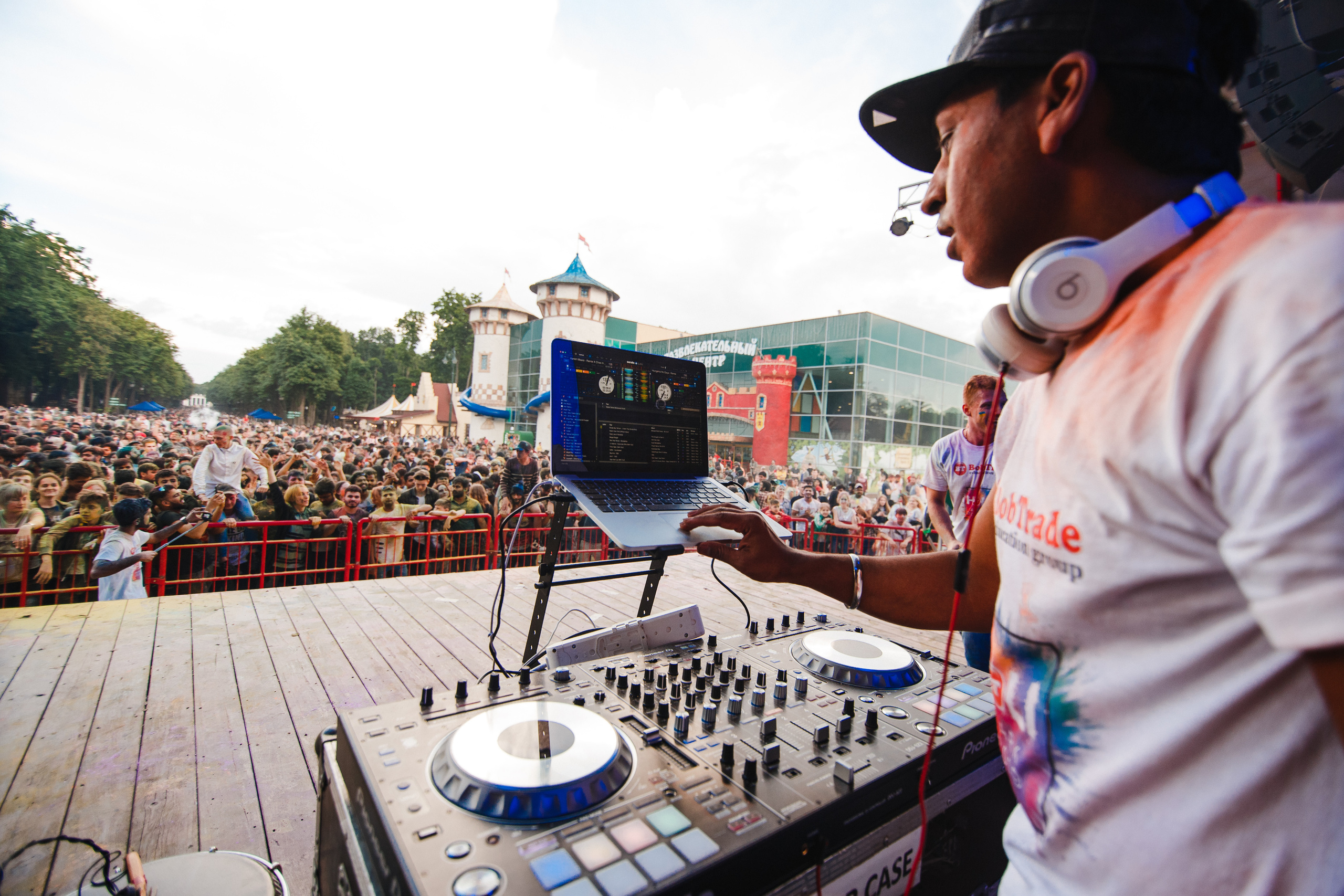 Фестиваль красок в Центральном парке. Foto • Video • Produktion • Luftbildaufnahmen • Erstellung von Medien