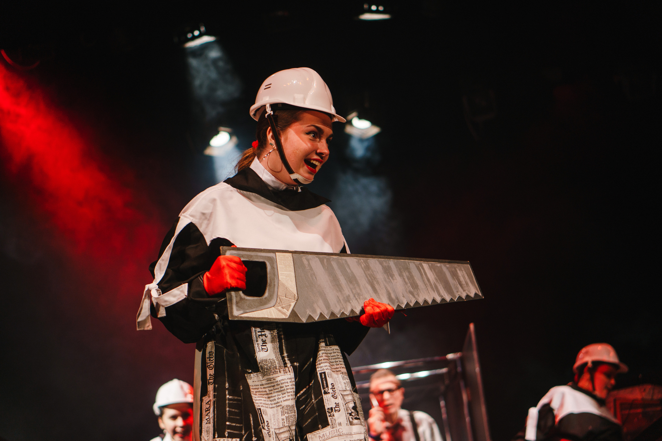 Театр «Сорванцы». Три плюс Кот. Фото • Видео • Аэросъемка • Контент для бизнеса