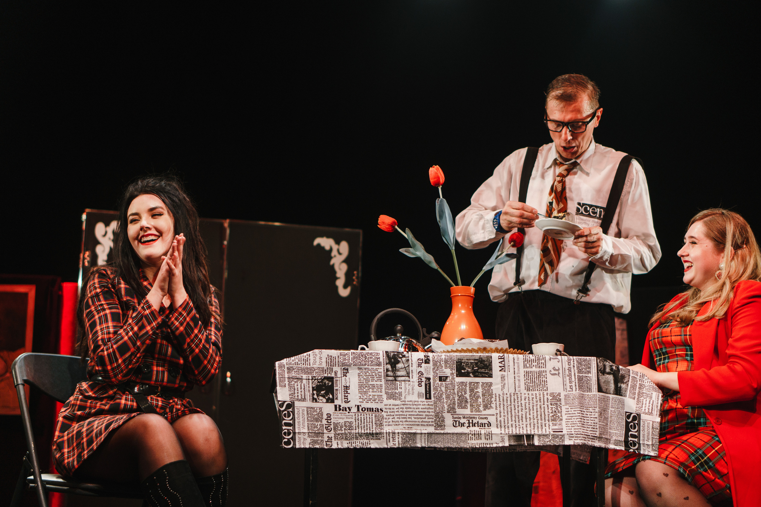 Театр «Сорванцы». Три плюс Кот. Фото • Видео • Аэросъемка • Контент для бизнеса