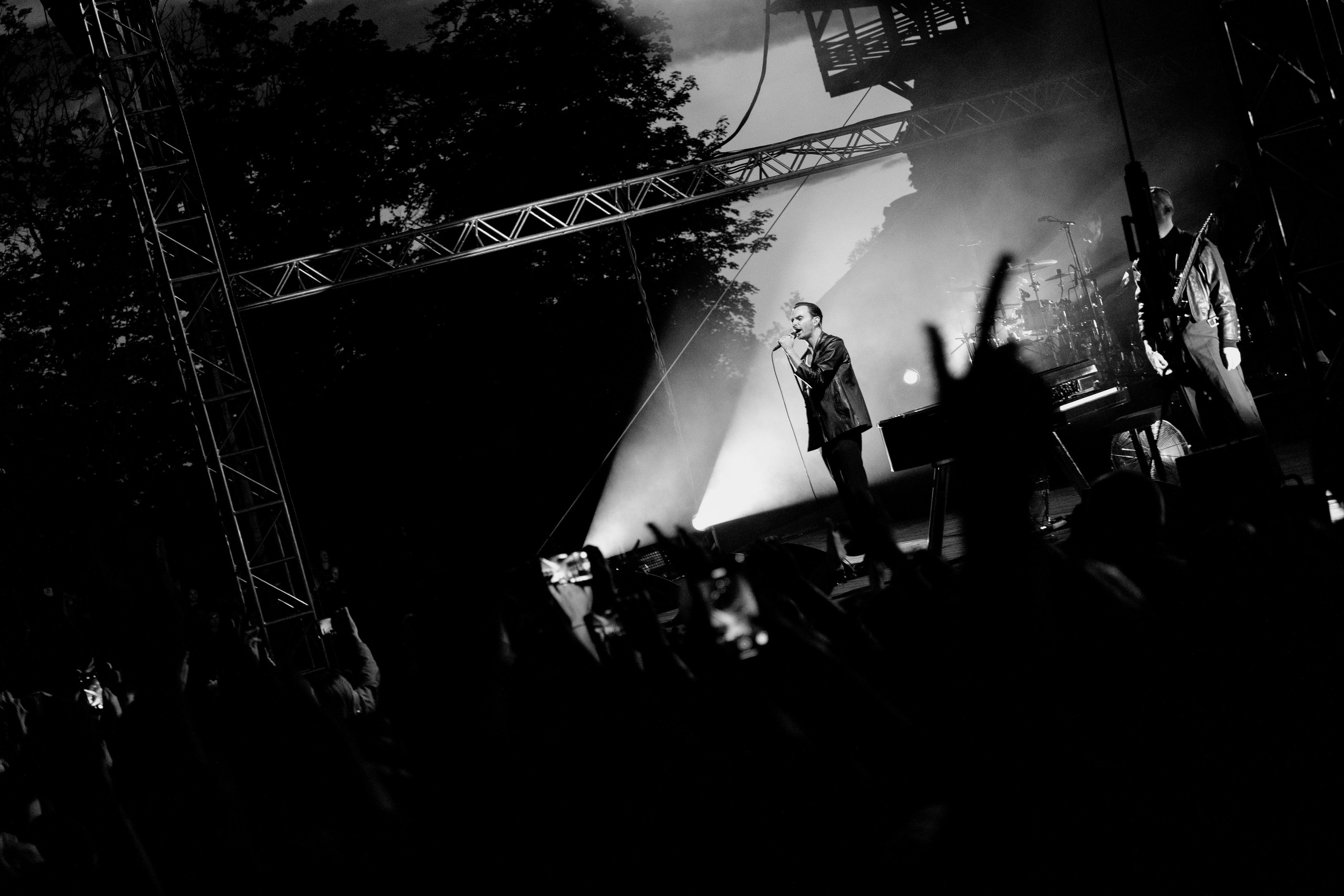 HURTS — Sigulda Medieval Castle. Фото • Відео • Аерозйомка • Контент для бізнесу