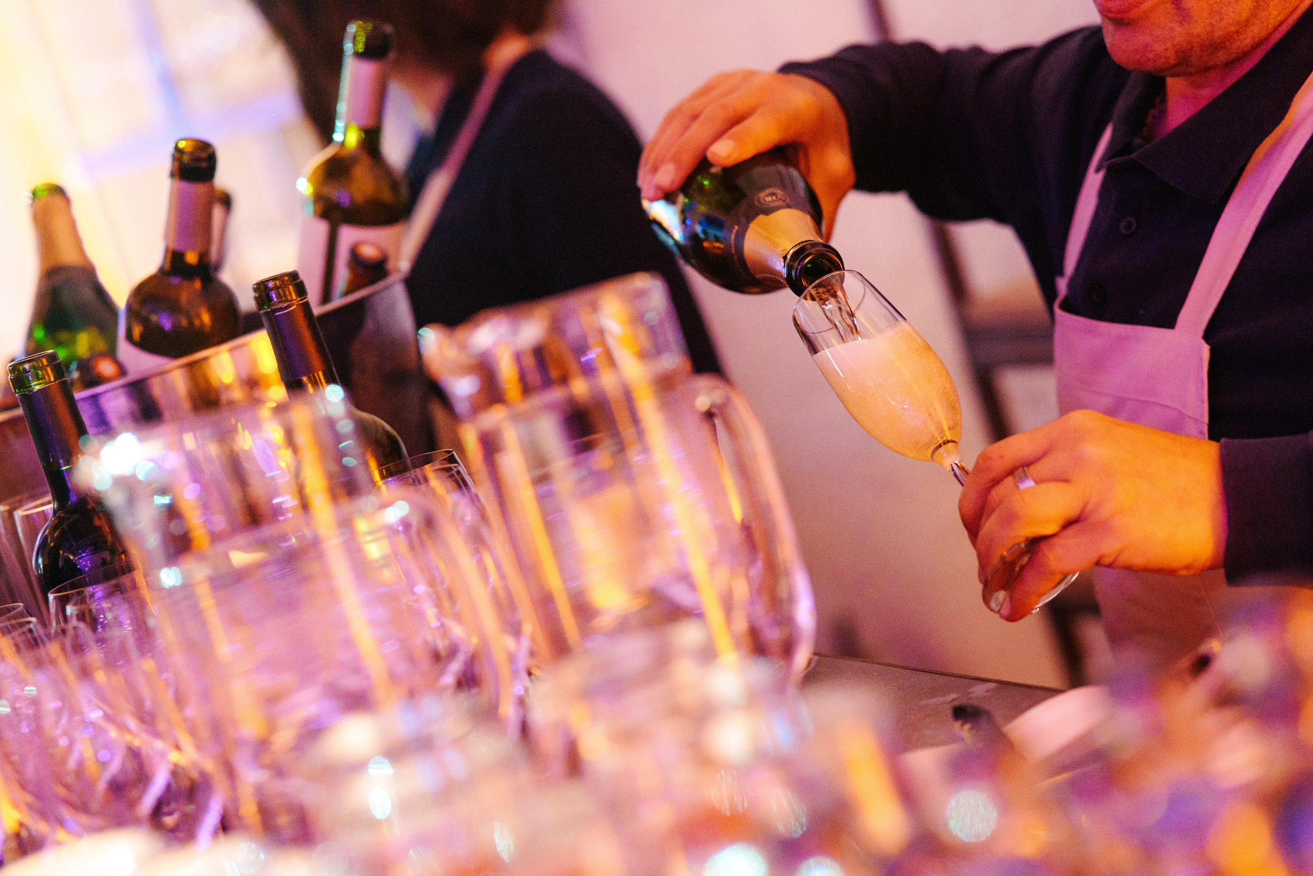 Barcelona — We shine together. Foto • Video • Produktion • Luftbildaufnahmen • Erstellung von Medien