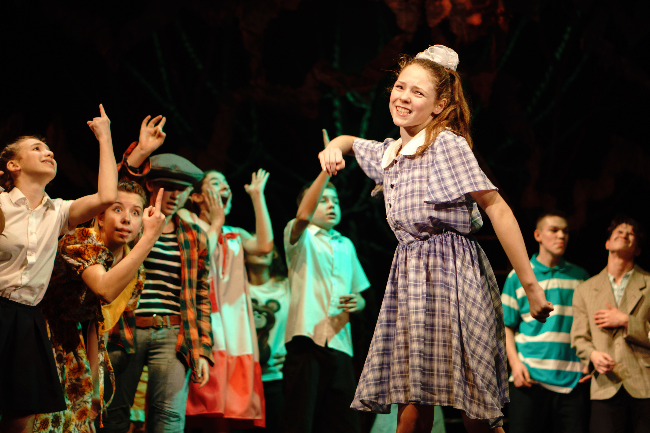 Театр «Сорванцы». Манюня. Фото • Відео • Аерозйомка • Контент для бізнесу