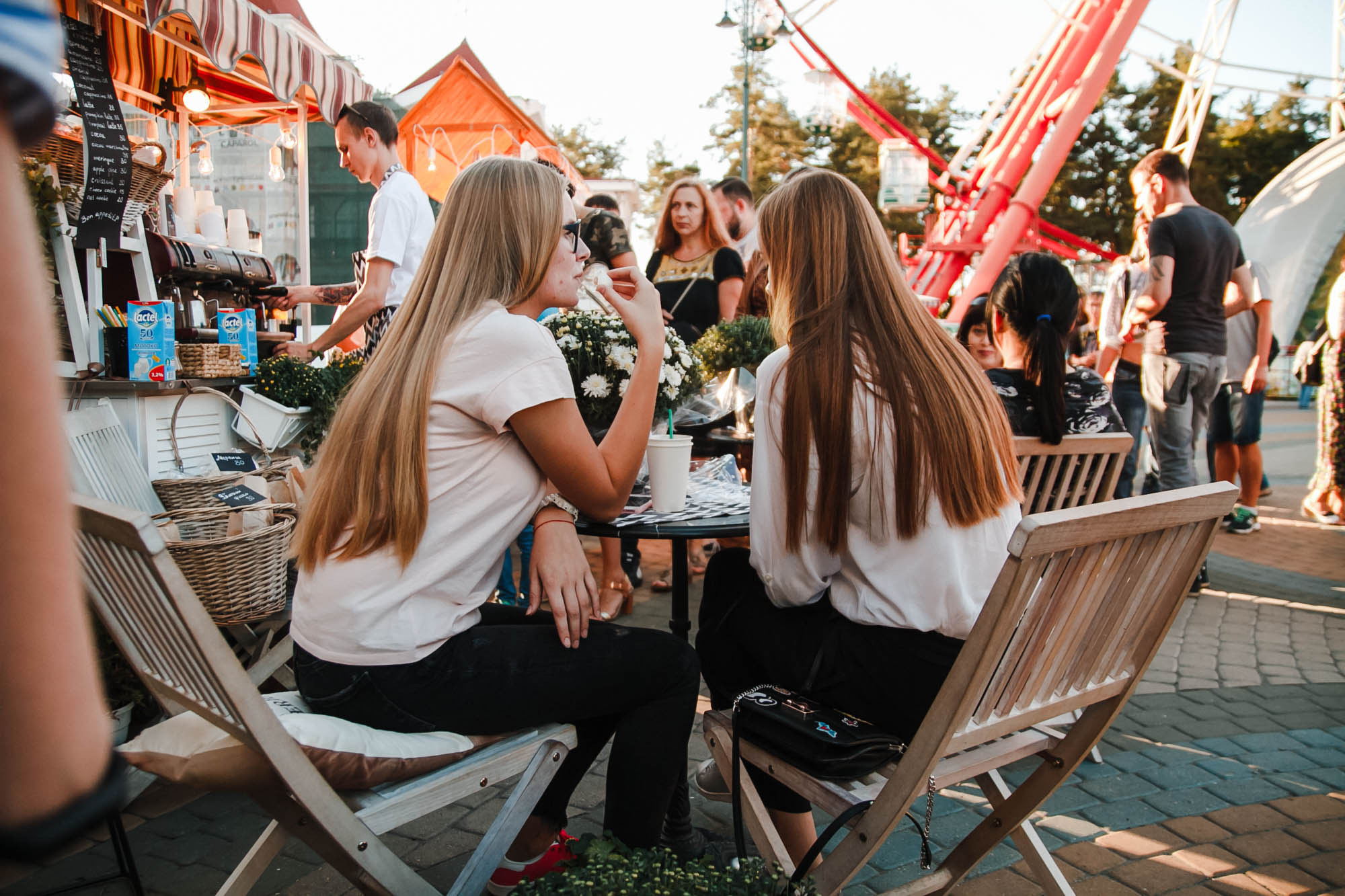 Фестиваль кофе в Центральном парке. Foto • Video • Produktion • Luftbildaufnahmen • Erstellung von Medien