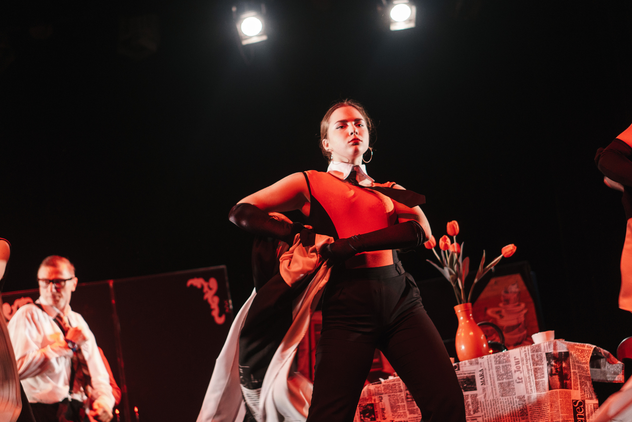 Театр «Сорванцы». Три плюс Кот. Фото • Видео • Аэросъемка • Контент для бизнеса