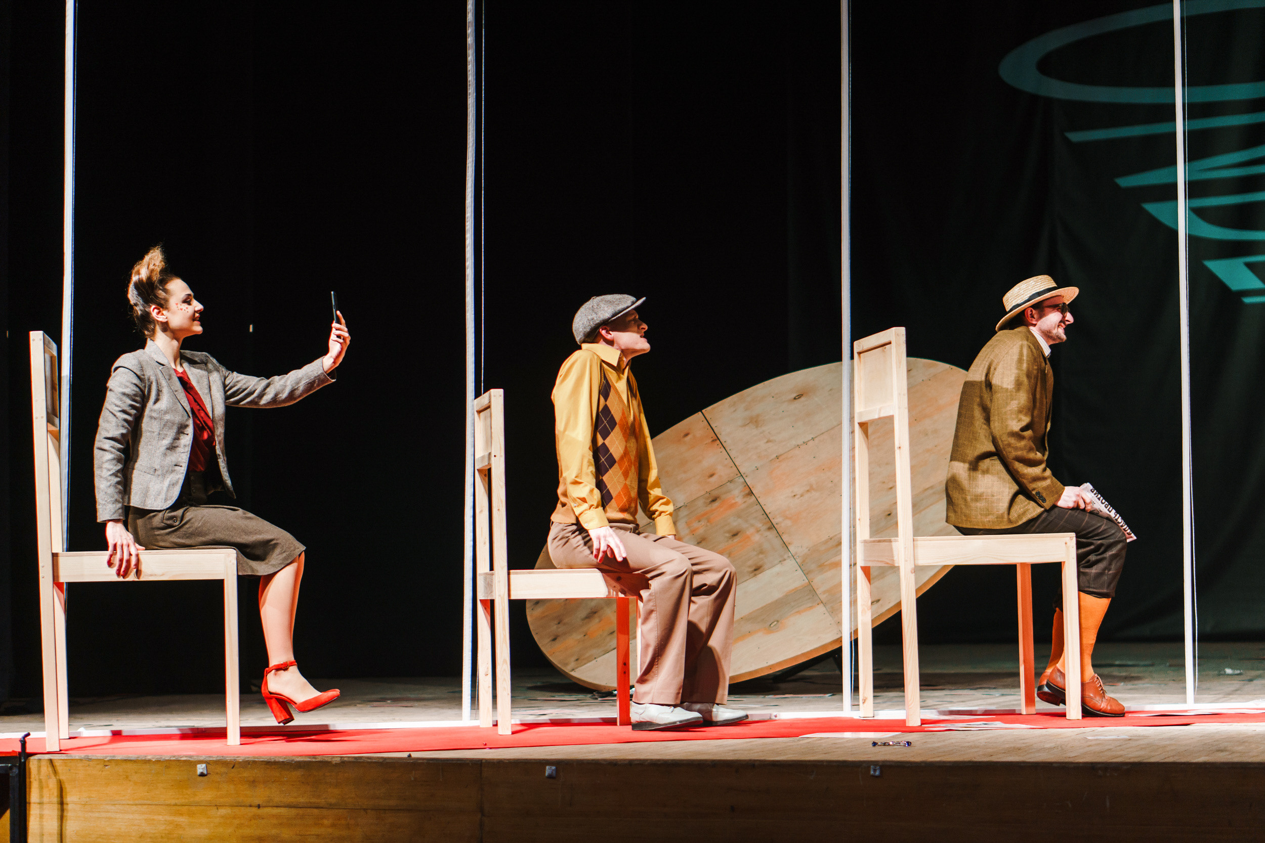 Театр «Прекрасные Цветы». Alice in Wonderland. Фото • Відео • Аерозйомка • Контент для бізнесу