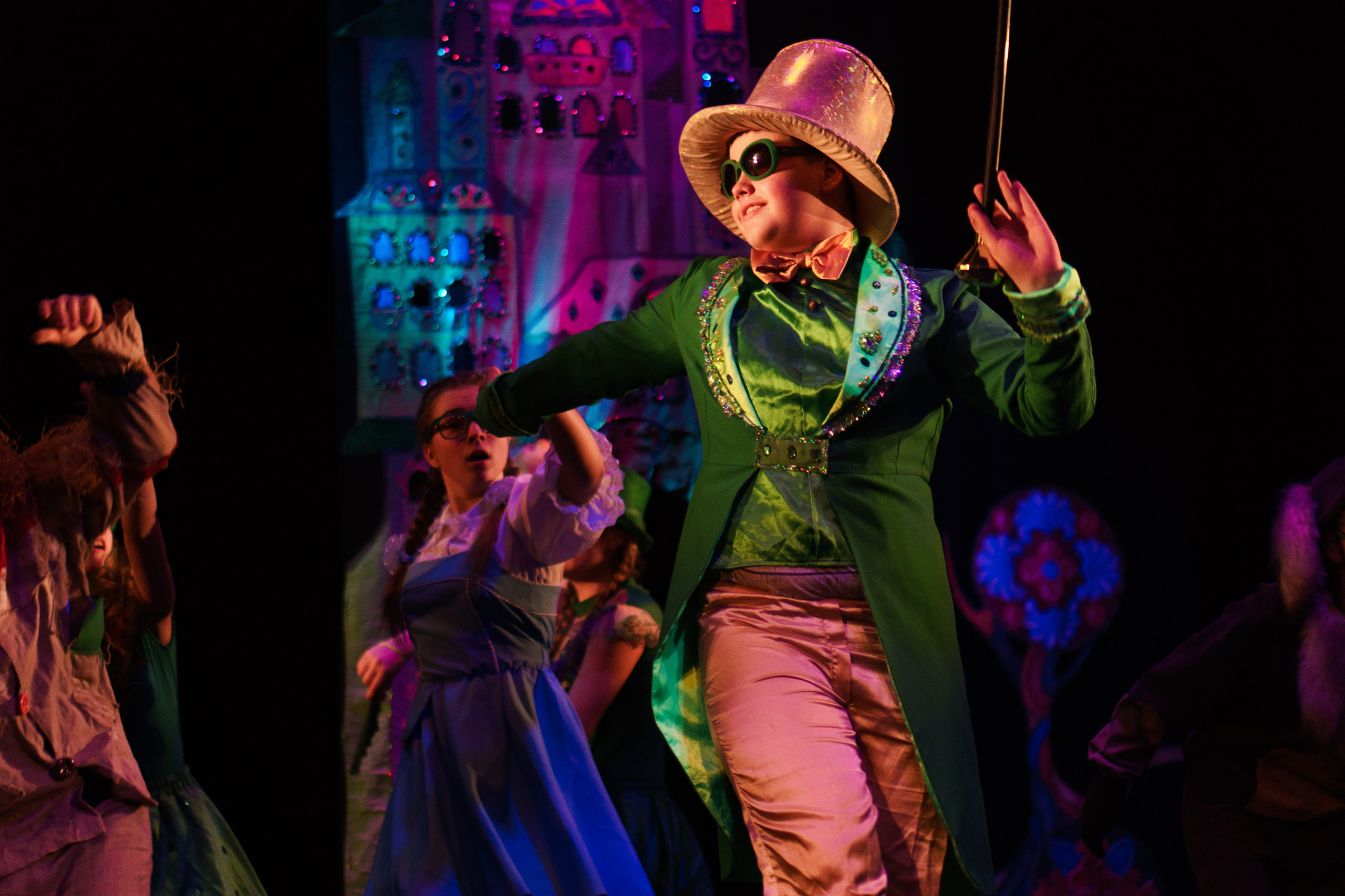 Театр «Сорванцы». Волшебник Изумрудного города. Фото • Видео • Аэросъемка • Контент для бизнеса