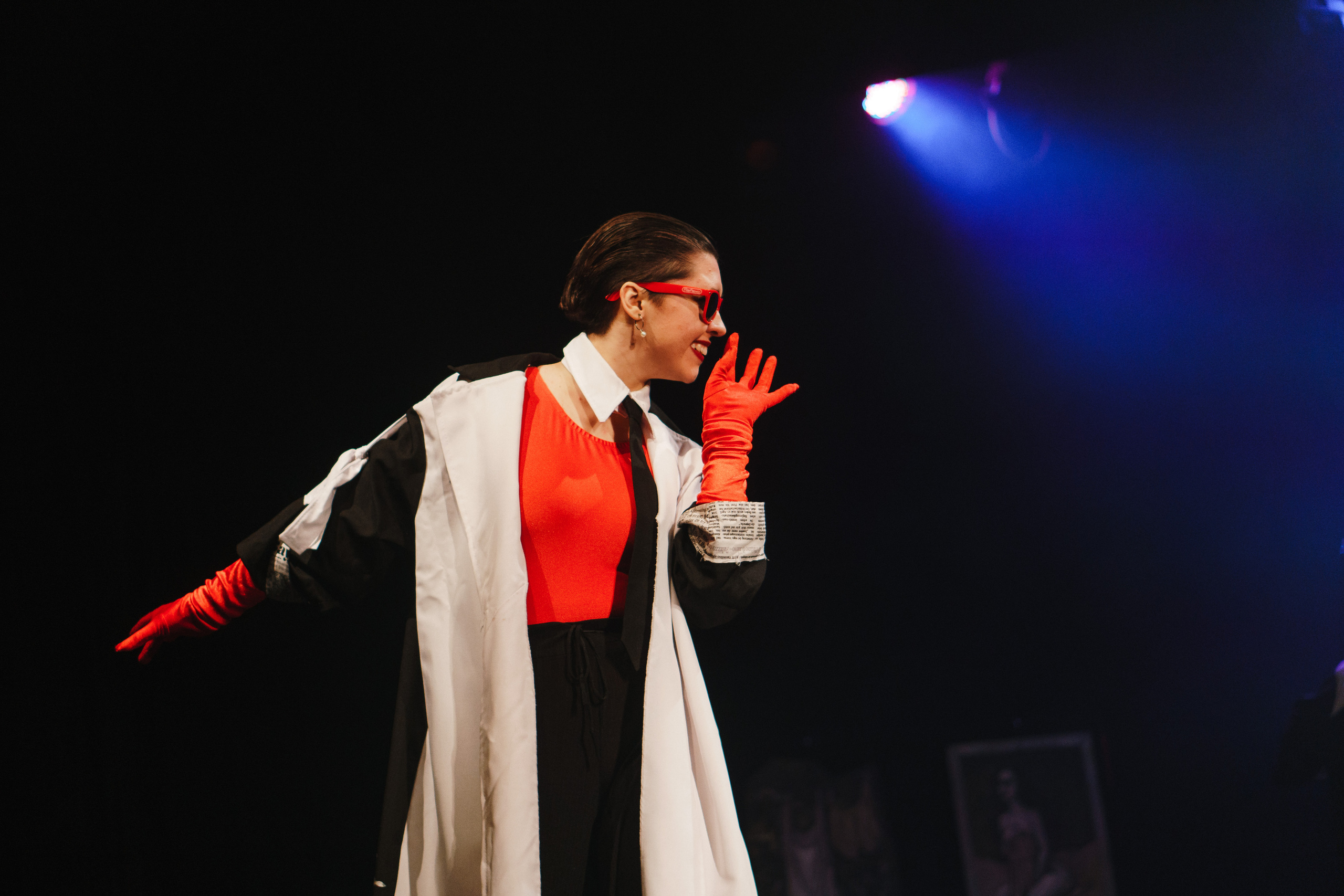 Театр «Сорванцы». Три плюс Кот. Фото • Видео • Аэросъемка • Контент для бизнеса