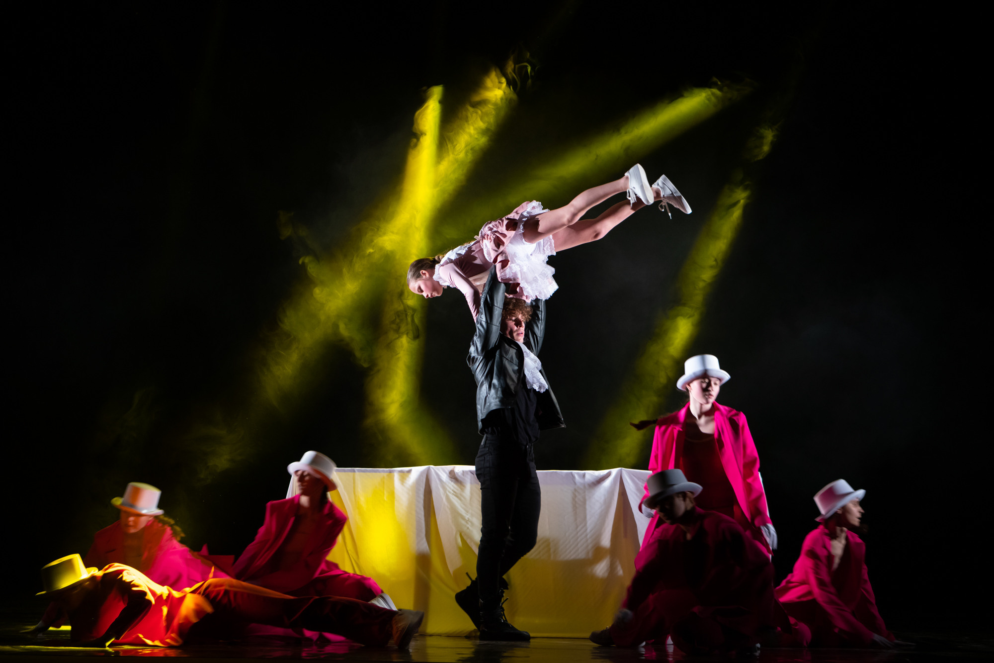 Лена Пуль. Алиса. Фото • Видео • Аэросъемка • Контент для бизнеса