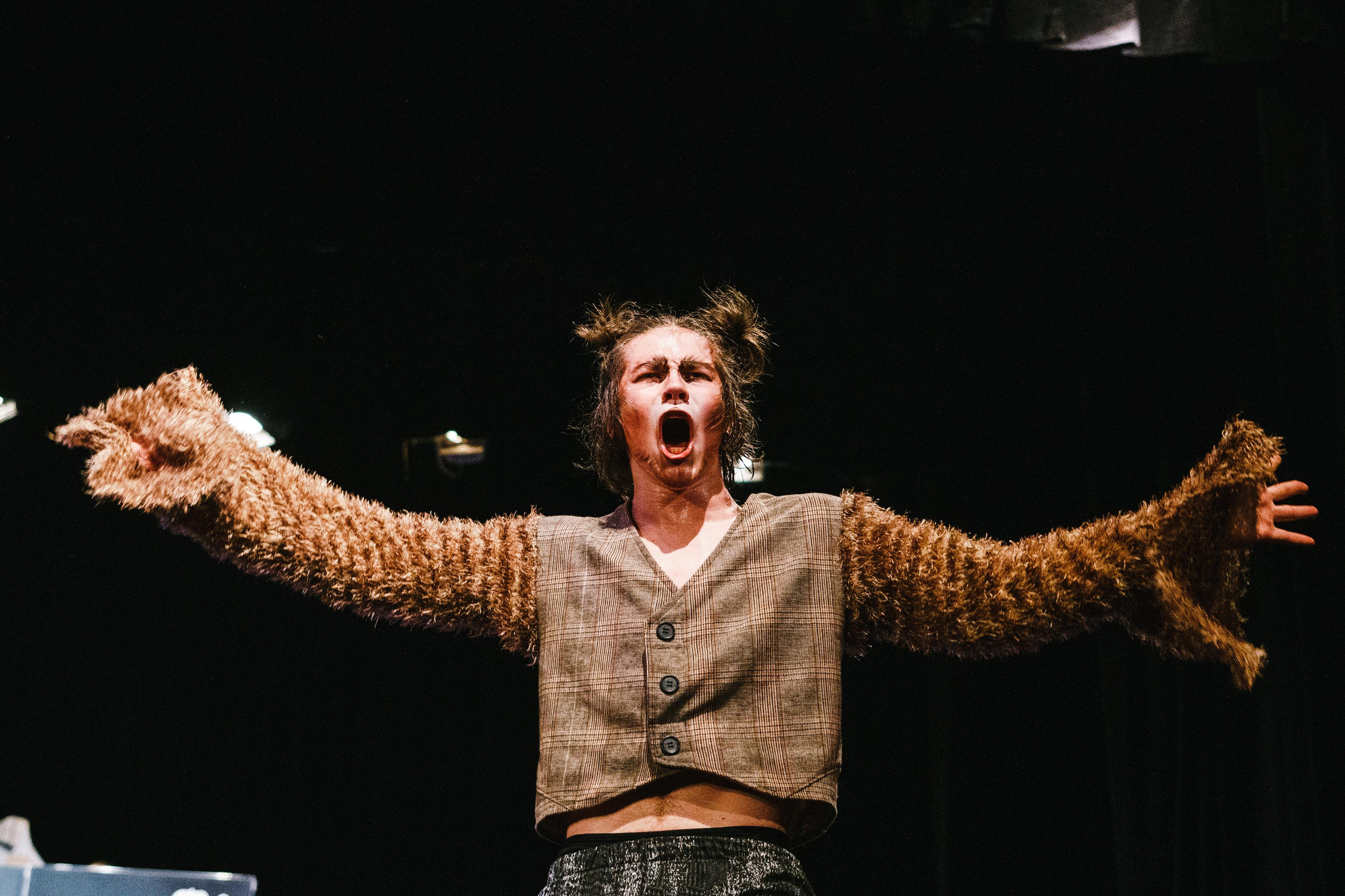 Театр «Сорванцы». Три плюс Кот. Премьера. Фото • Видео • Аэросъемка • Контент для бизнеса