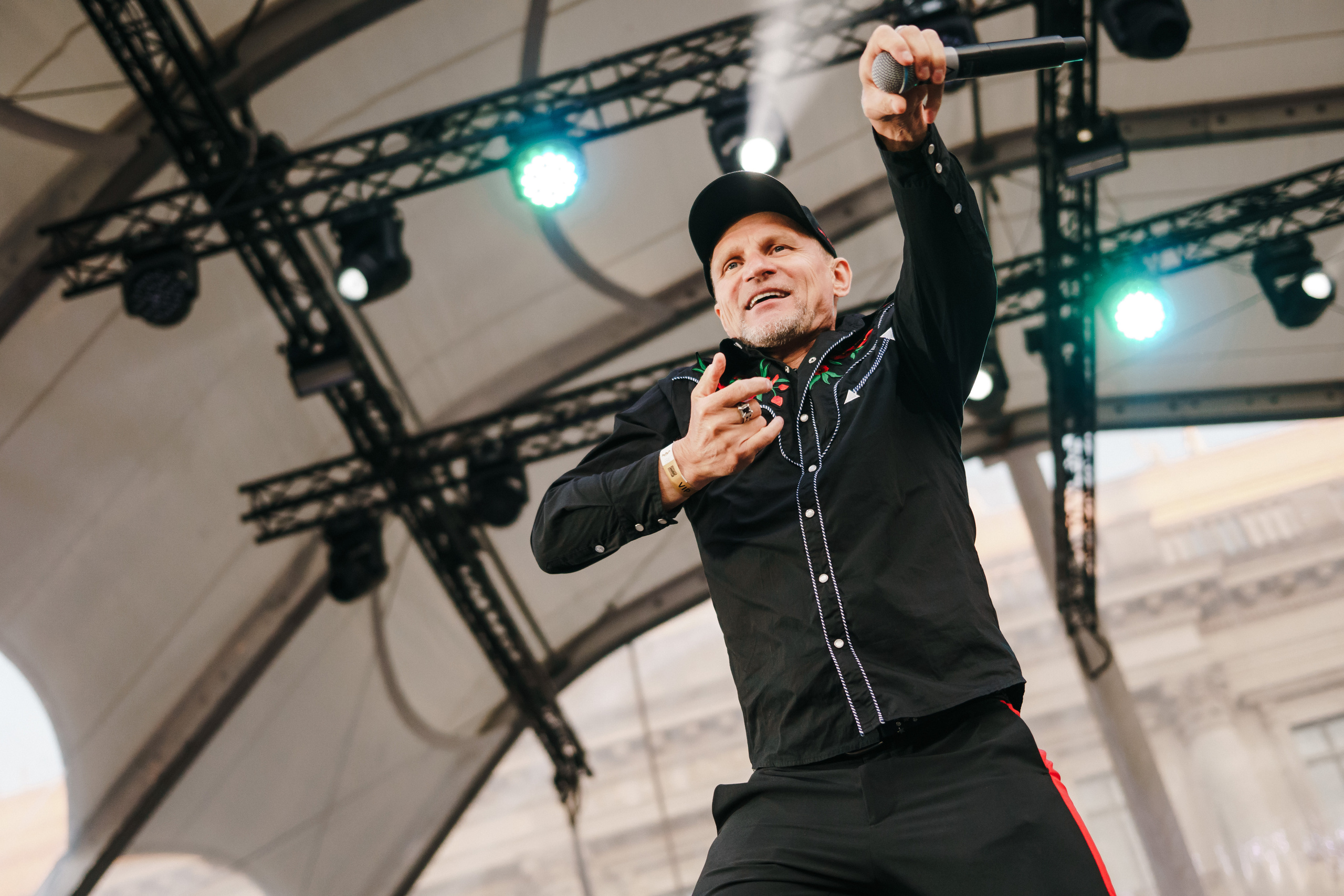 Life Will Win. Berlin. Photo • Video • Production • Aerial • Media Creation