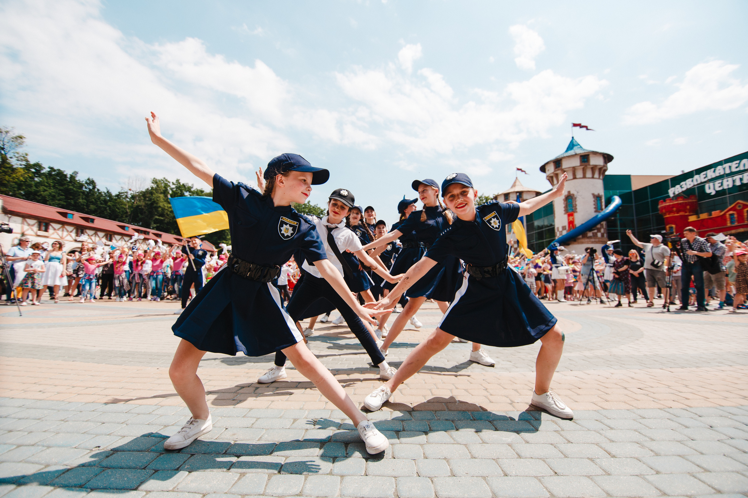 День защиты детей в Центральном парке. Foto • Video • Produktion • Luftbildaufnahmen • Erstellung von Medien