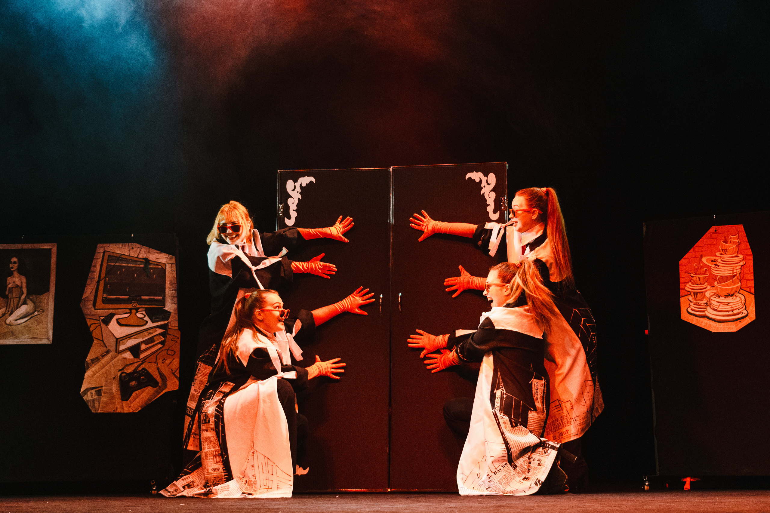 Театр «Сорванцы». Три плюс Кот. Премьера. Фото • Видео • Аэросъемка • Контент для бизнеса