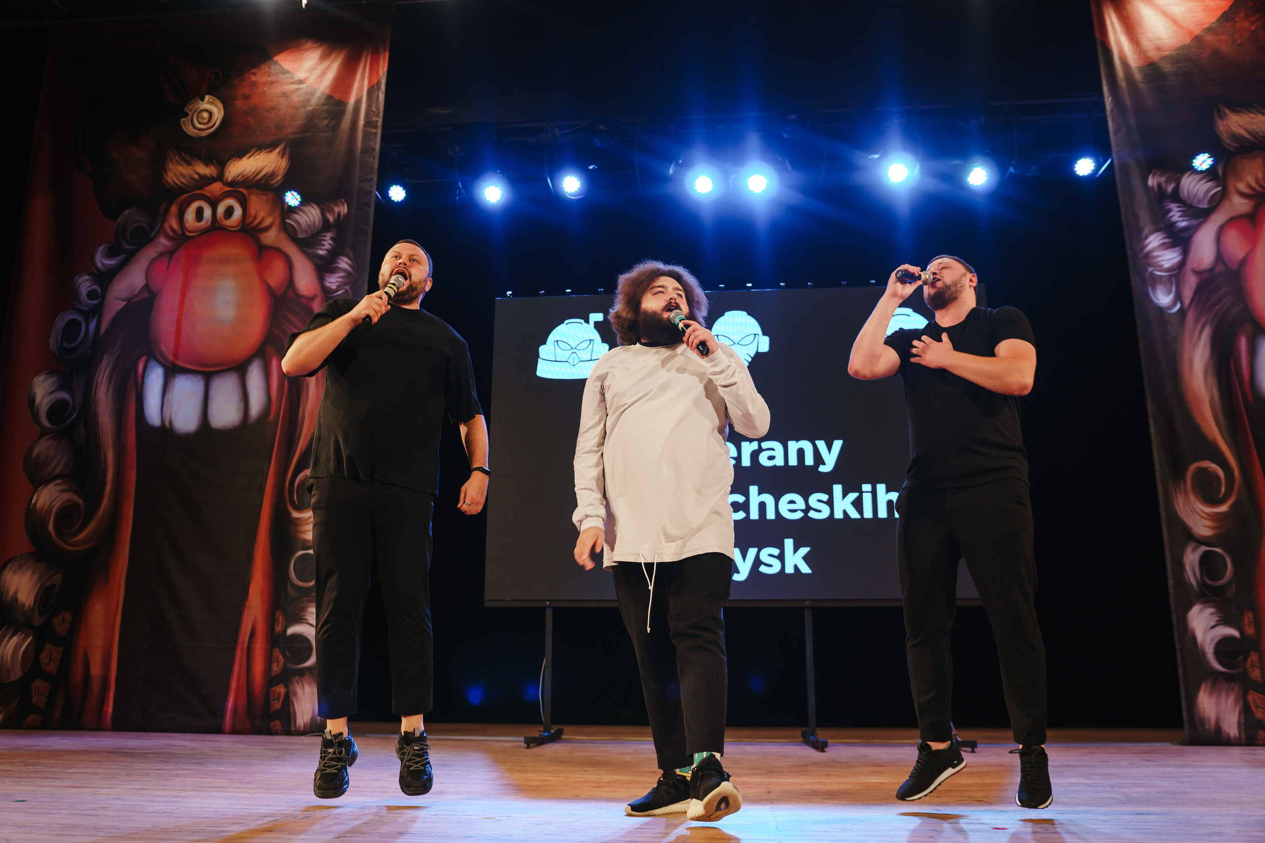 Лига Смеха. Харьков — ХНАТОБ. Фото • Відео • Аерозйомка • Контент для бізнесу