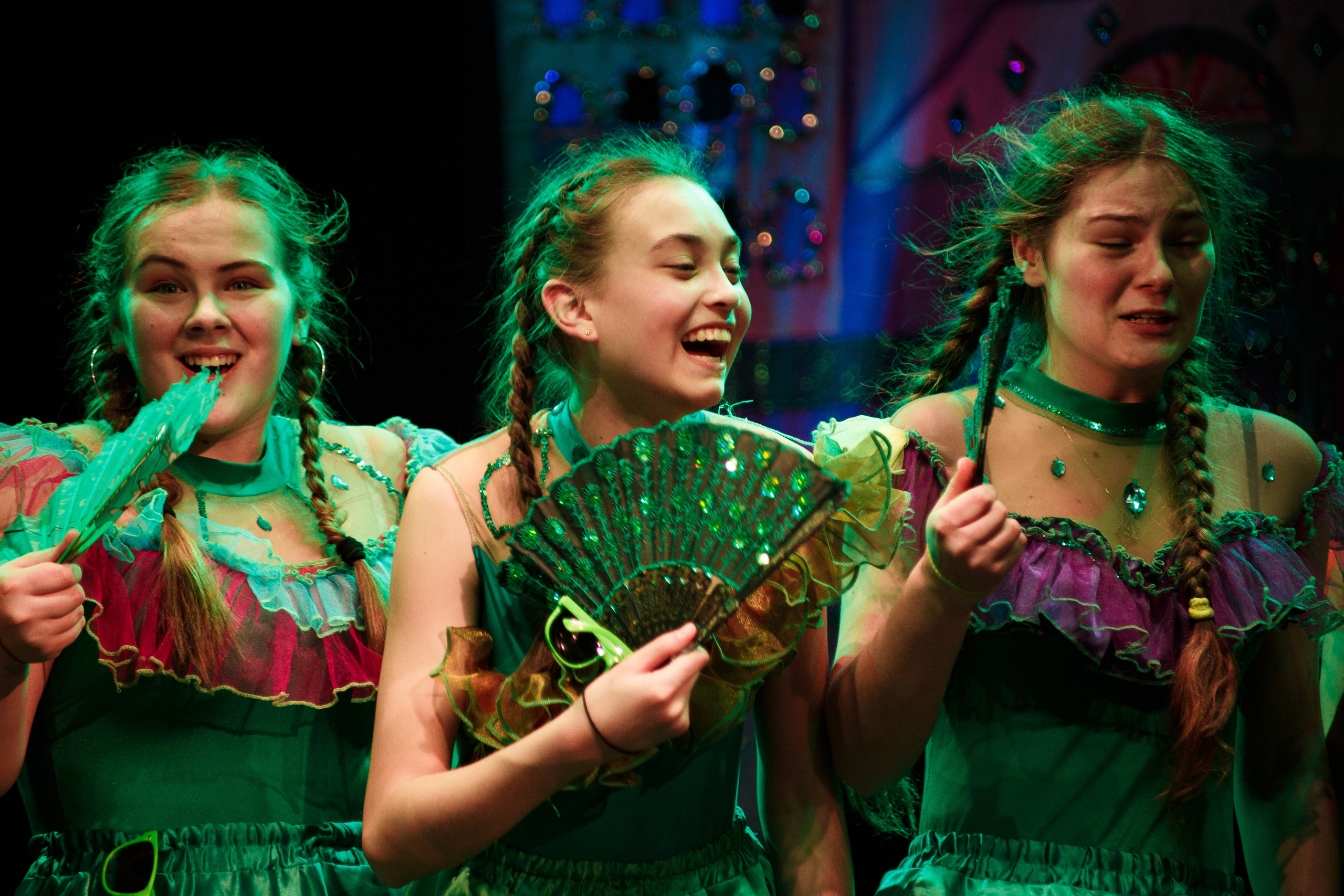 Театр «Сорванцы». Волшебник Изумрудного города. Фото • Видео • Аэросъемка • Контент для бизнеса