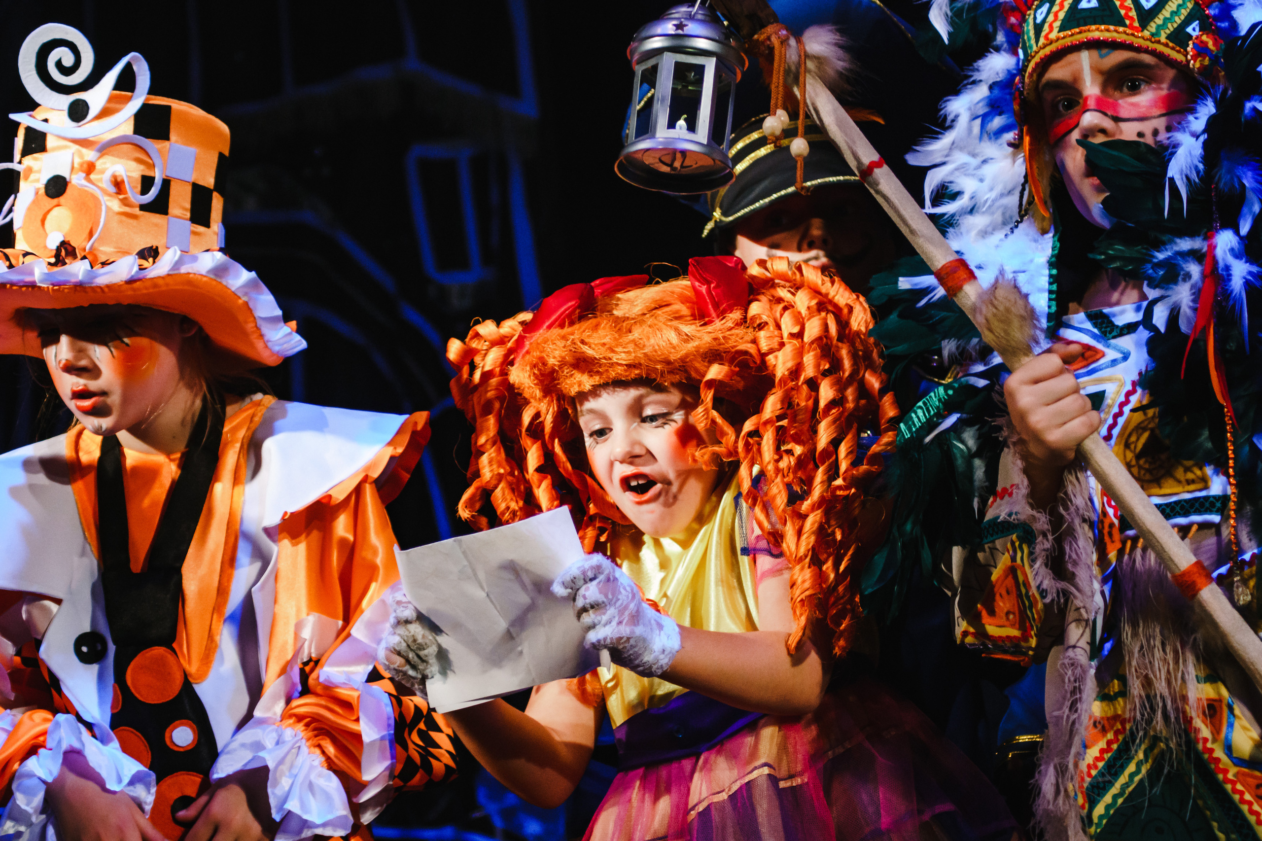 Театр «Сорванцы». Голубая стрела. Фото • Видео • Аэросъемка • Контент для бизнеса