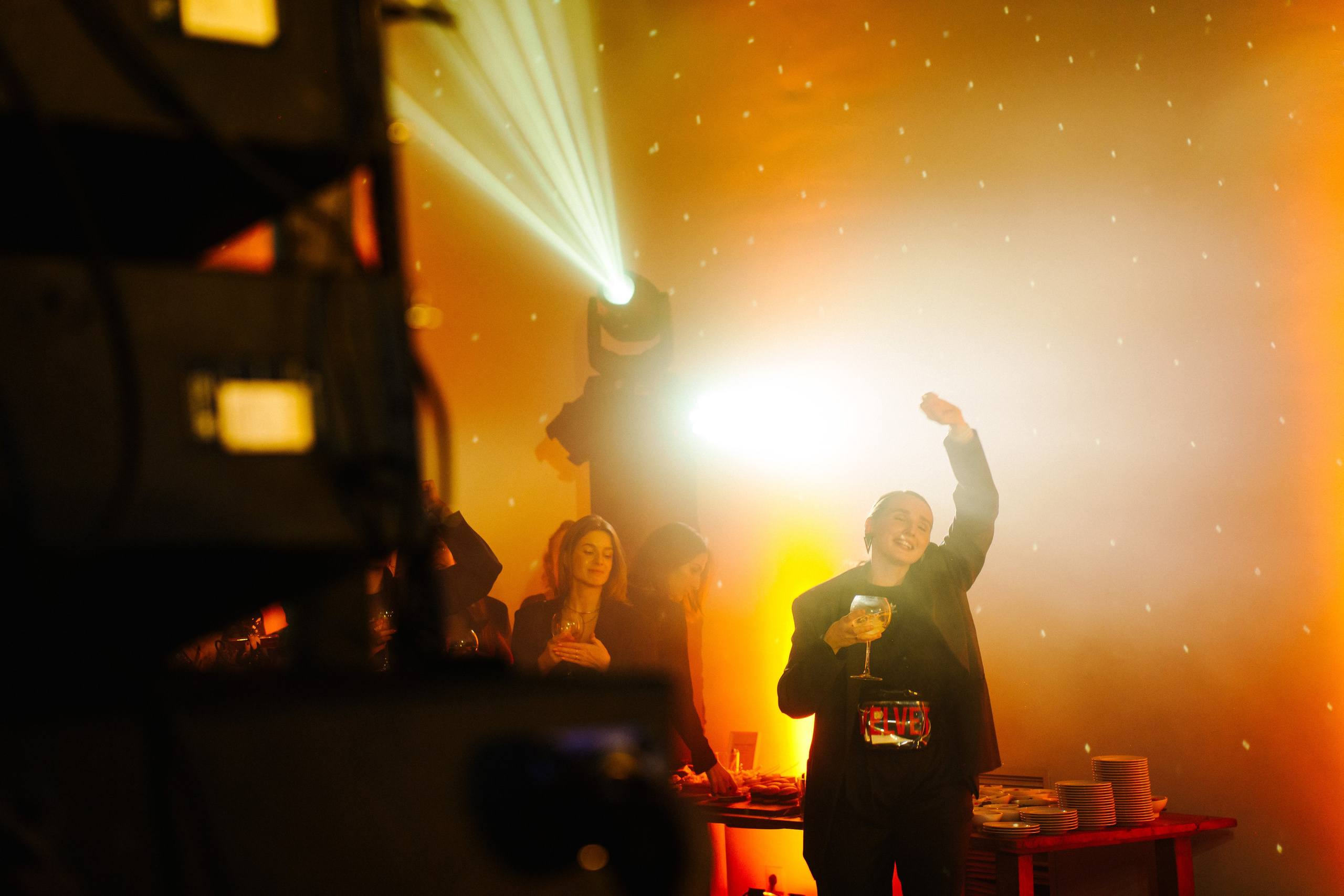 Barcelona — We shine together. Foto • Video • Produktion • Luftbildaufnahmen • Erstellung von Medien