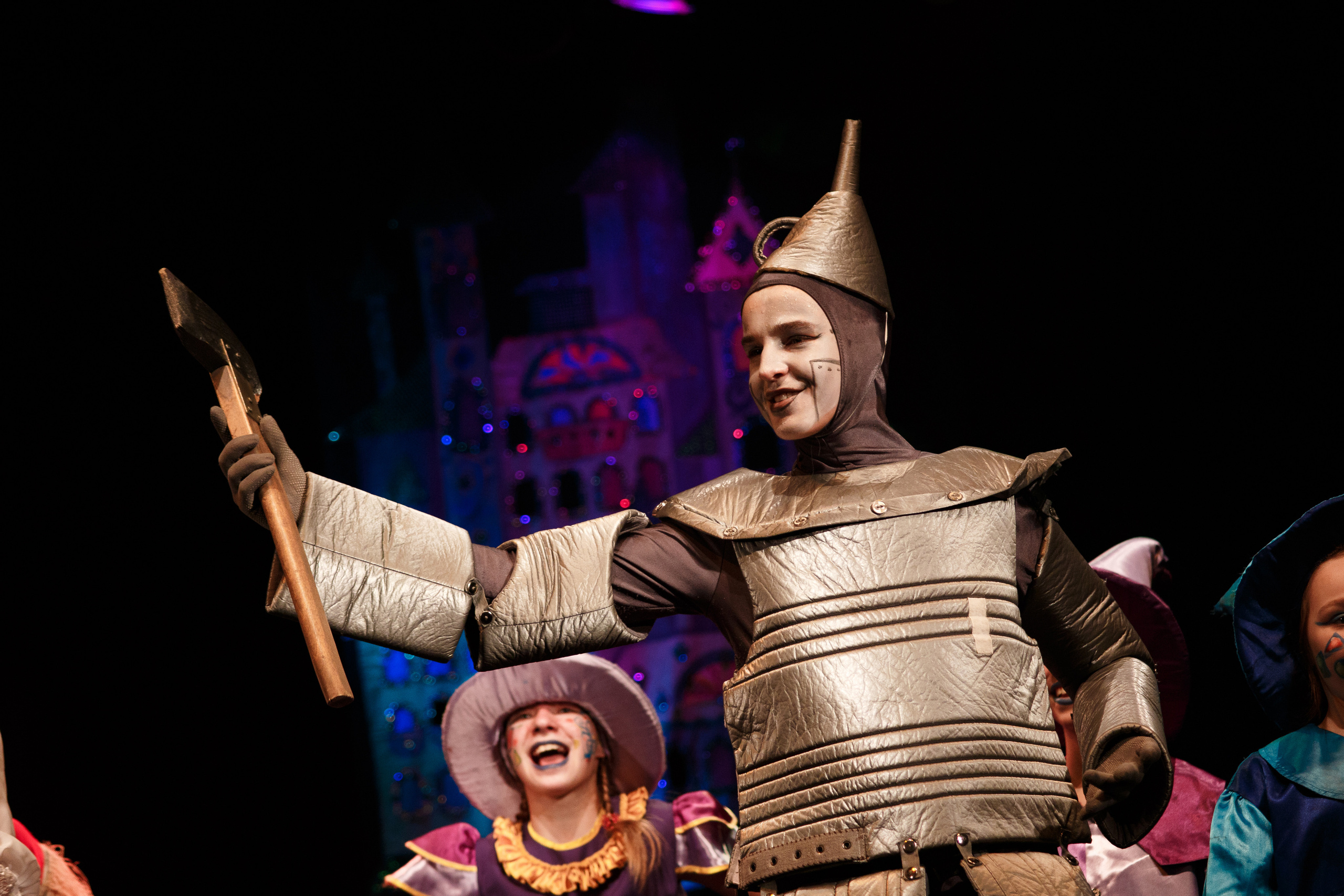 Театр «Сорванцы». Волшебник Изумрудного города. Фото • Видео • Аэросъемка • Контент для бизнеса