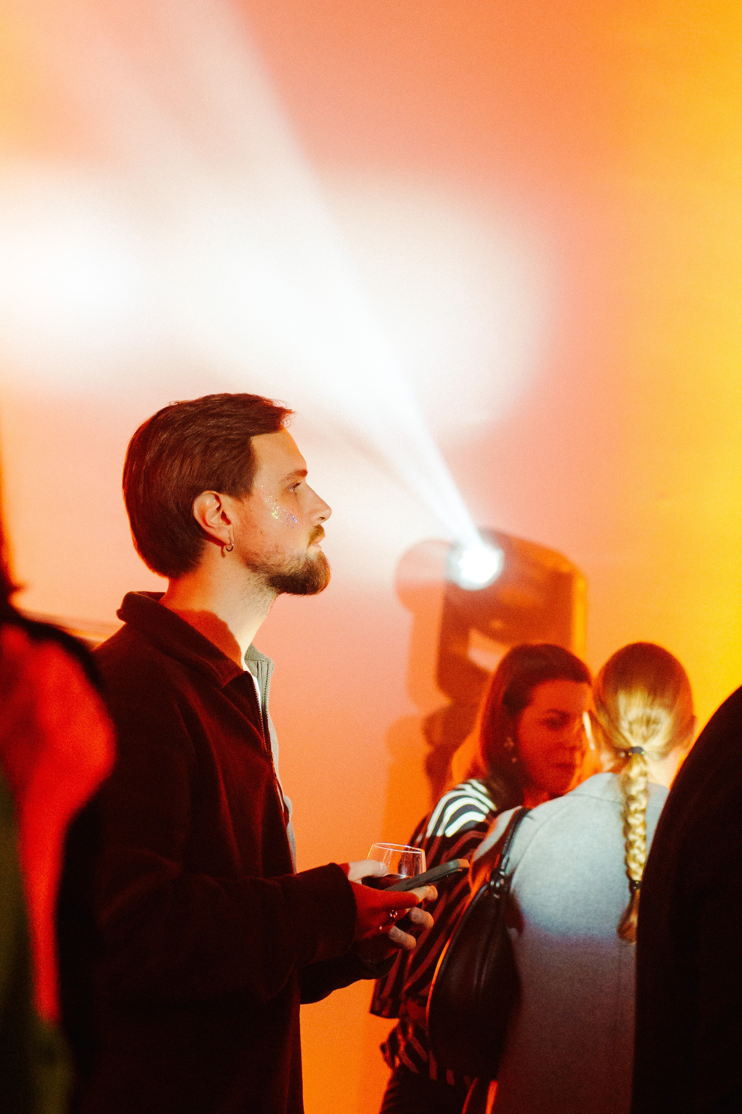 Barcelona — We shine together. Foto • Video • Produktion • Luftbildaufnahmen • Erstellung von Medien