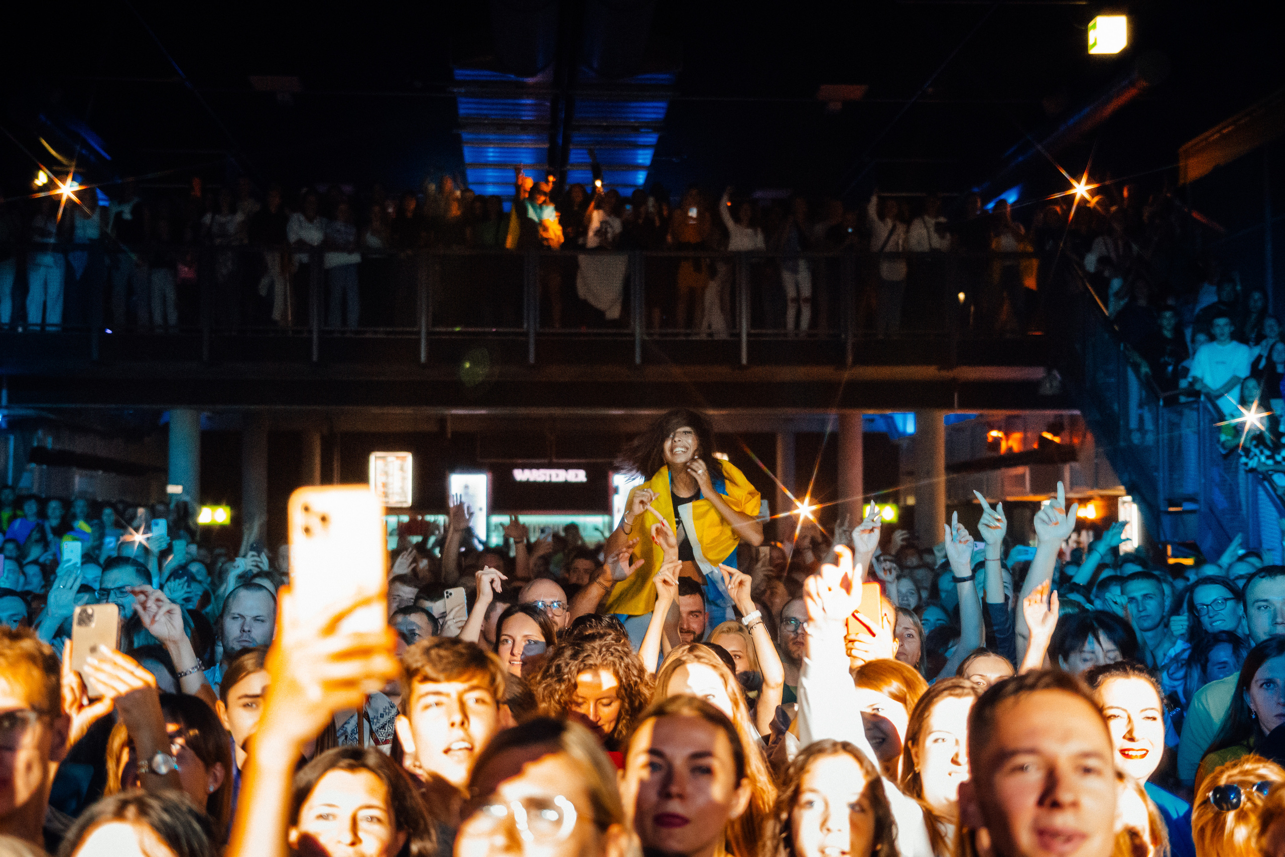 MONATIK. Frankfurt — Batschkapp. Фото • Відео • Аерозйомка • Контент для бізнесу