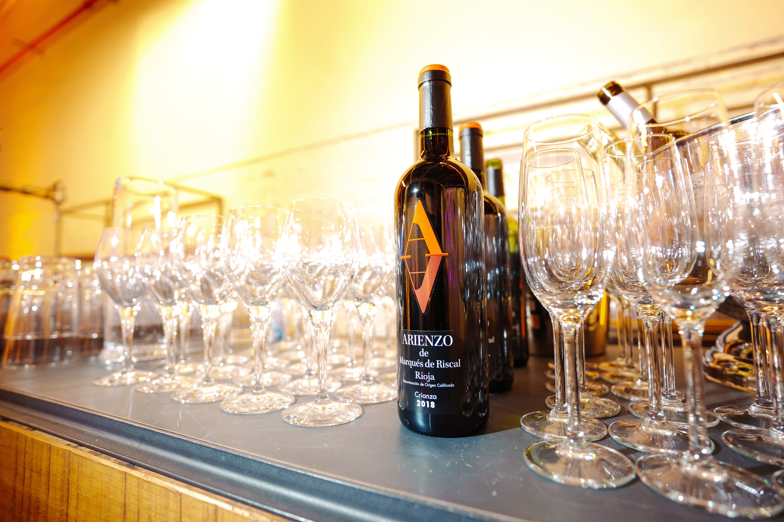 Barcelona — We shine together. Foto • Video • Produktion • Luftbildaufnahmen • Erstellung von Medien