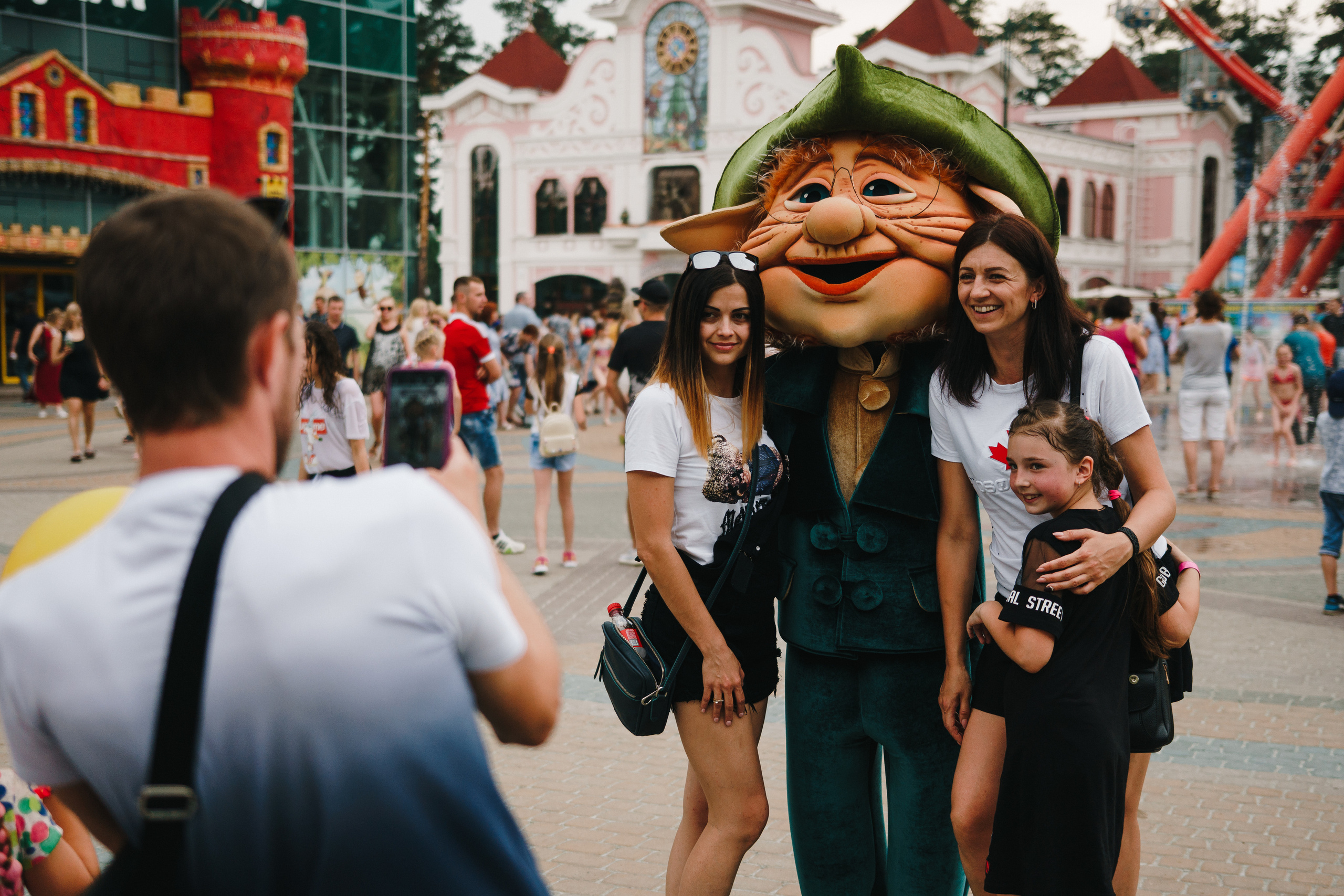 День защиты детей в Центральном парке. Foto • Video • Produktion • Luftbildaufnahmen • Erstellung von Medien
