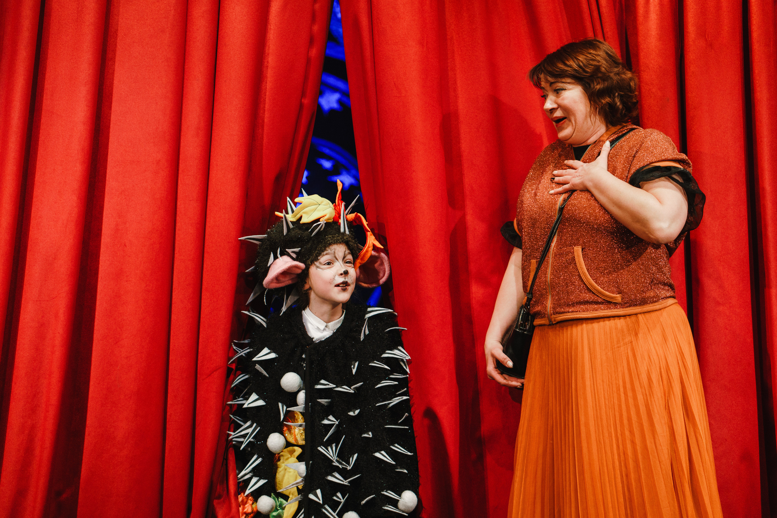 Театр «Сорванцы». Давайте никогда не расставаться. Фото • Відео • Аерозйомка • Контент для бізнесу